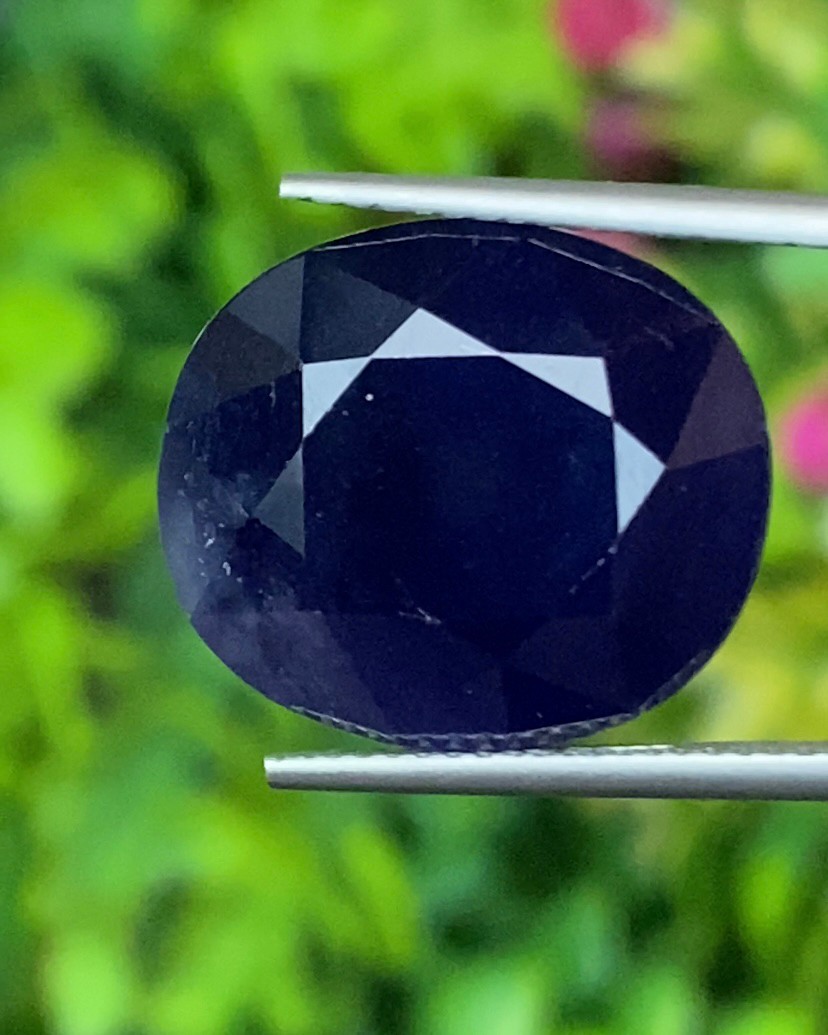 พลอย ไพลิน Blue sapphire 31.34 กะรัต (Cts.) พลอยแท้ อัญมณีมงคลประจําวันเกิด เครื่องประดับพลอย