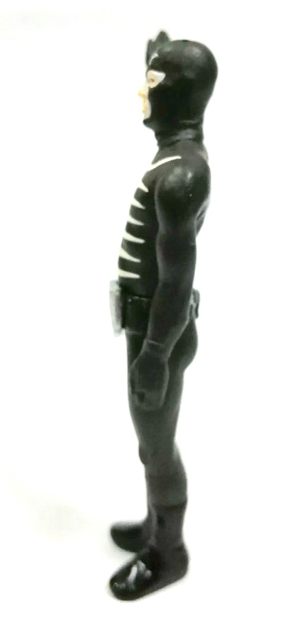 กาชาปอง กีกี้ทหารองค์การช้อคเกอร์ จาก คาเมนไรเดอร์คนแรก สูง 10 ซม. เก่าเก็บสภาพดี