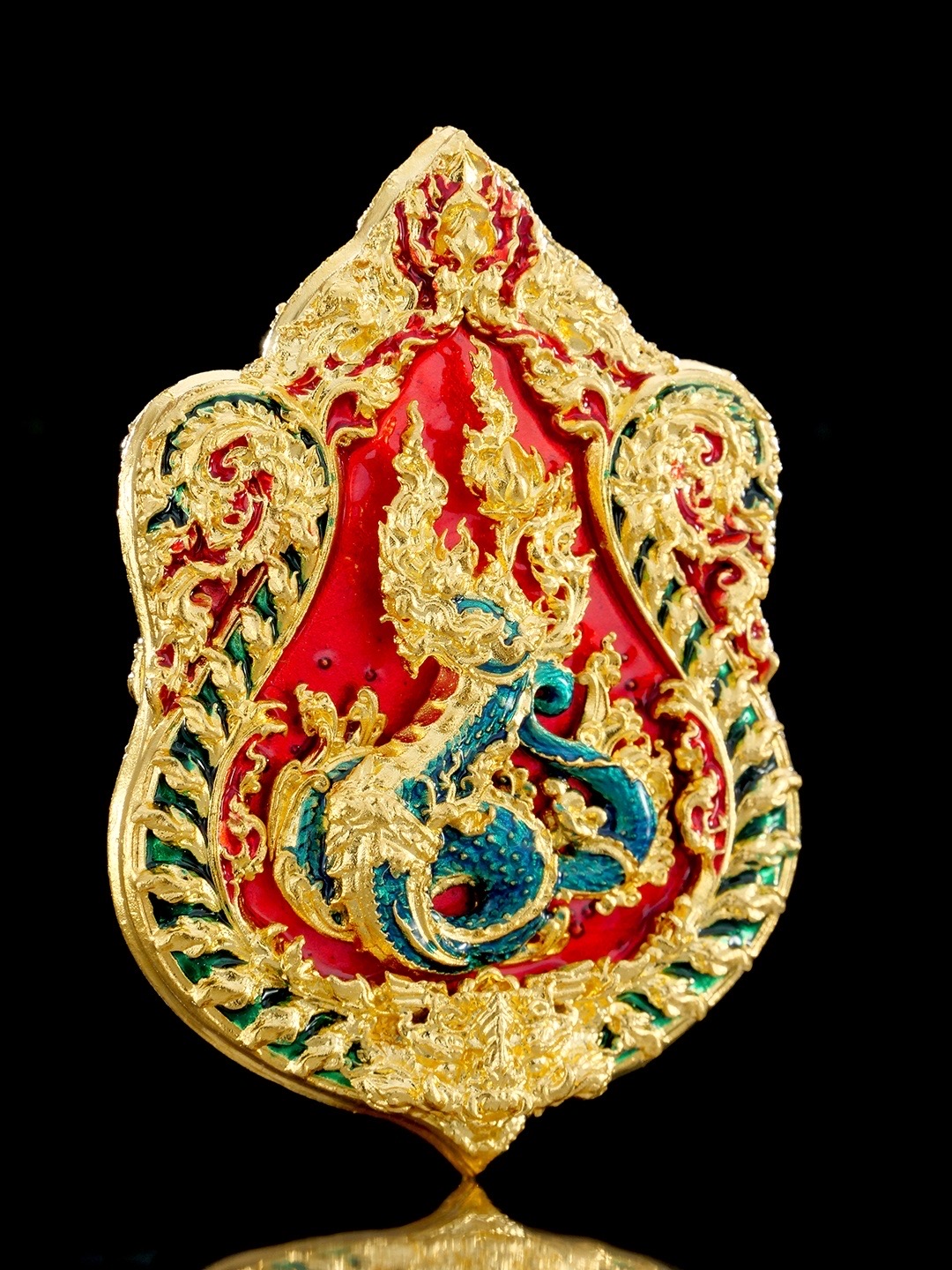 เหรียญเสมาพระพุทธชินราช รุ่น จตุมหามงคล666ปี รายการพิเศษศูนย์จอง เนื้อบรอนซ์ชุบทองลงยา (ด้านหน้า/พระพุทธชินราช ด้านหลัง/พญานาค)