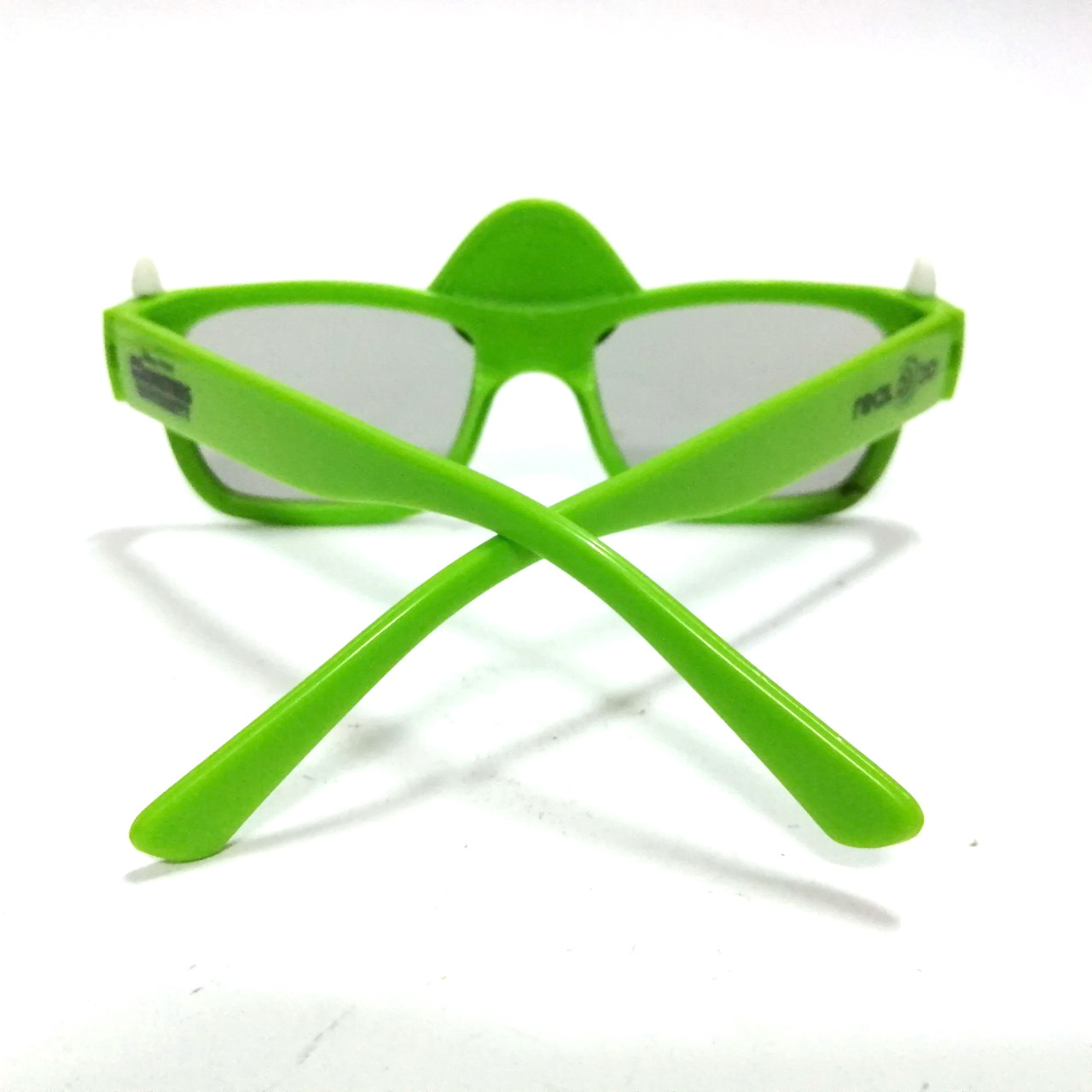 แว่น 3D จากภาพยนตร์ MONSTER UNIVERSITY มีถุงผ้า, ถุงพลาสติกใน, ตัวแว่นของครบ สภาพดี ถุงแกะแล้ว ปัจจุบันหาครบๆยาก