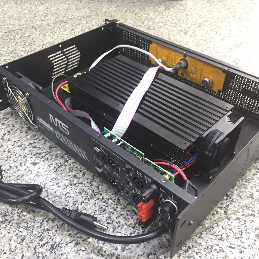 NTS D-5000 poweramp