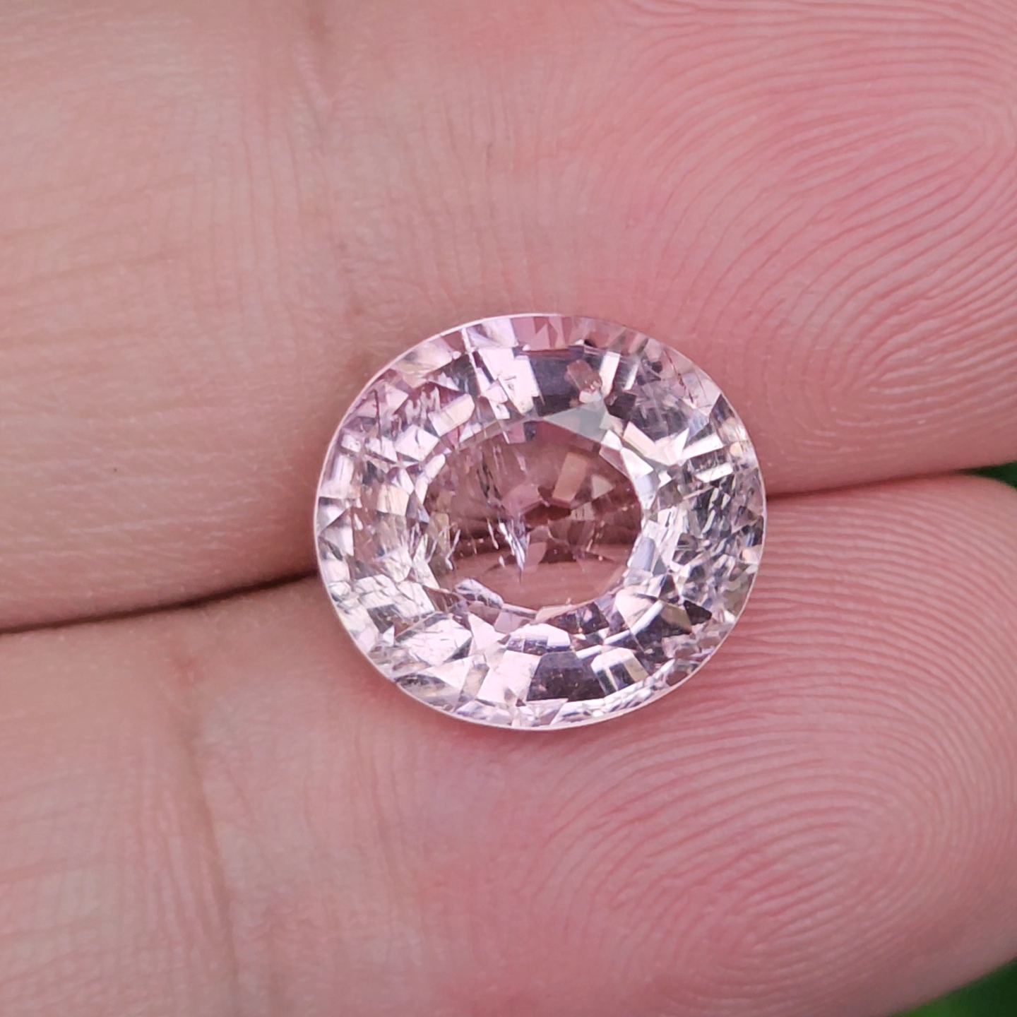 พลอย ทัวร์มาลีน Tourmaline 6.73 กะรัต (Cts.) พลอยแท้ อัญมณีมงคลประจําวันเกิด เครื่องประดับพลอย