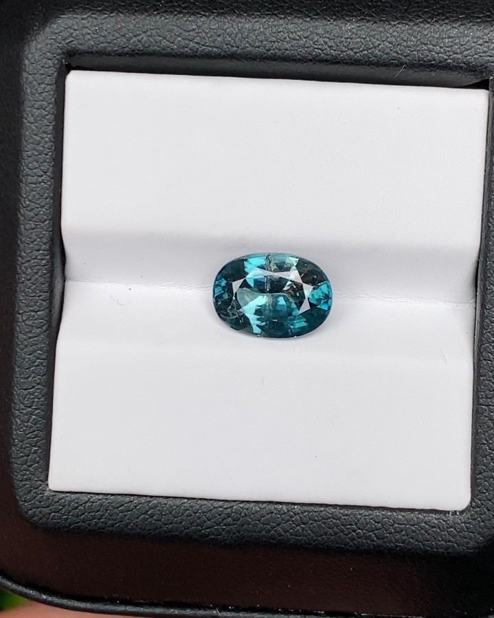 พลอย เพทาย Natural Zircon 3.63 กะรัต (Cts.) พลอยแท้ อัญมณีมงคลประจําวันเกิด เครื่องประดับพลอย