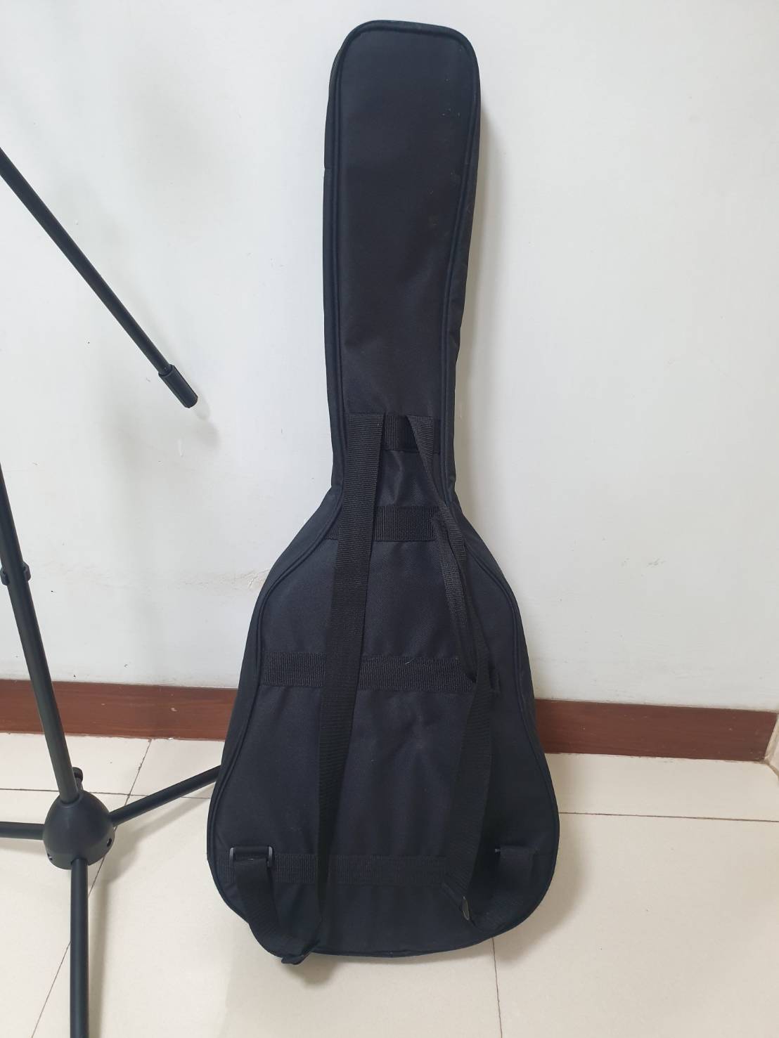 กีตาร์ Alvares RS26