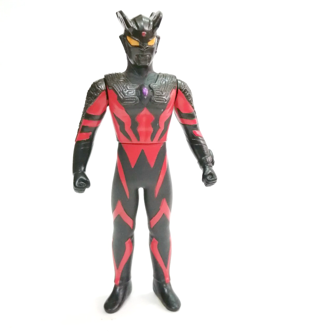 ซอฟ 4นิ้ว (โดยประมาณ ตามภาพ)อุลตร้าแมน ซีโร่ ดาร์คเนส Ultraman Zero Darknessสภาพดี มีรอยบ้าง