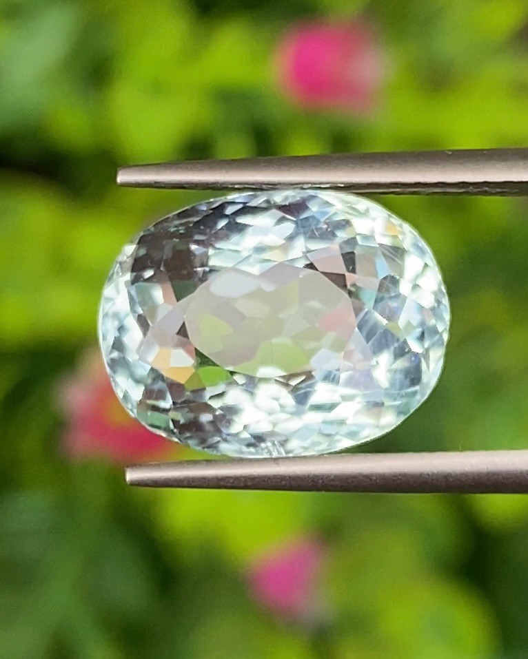 พลอย อความารีน Aquamarine 5.87 กะรัต (Cts.) พลอยแท้ อัญมณีมงคลประจําวันเกิด เครื่องประดับพลอย