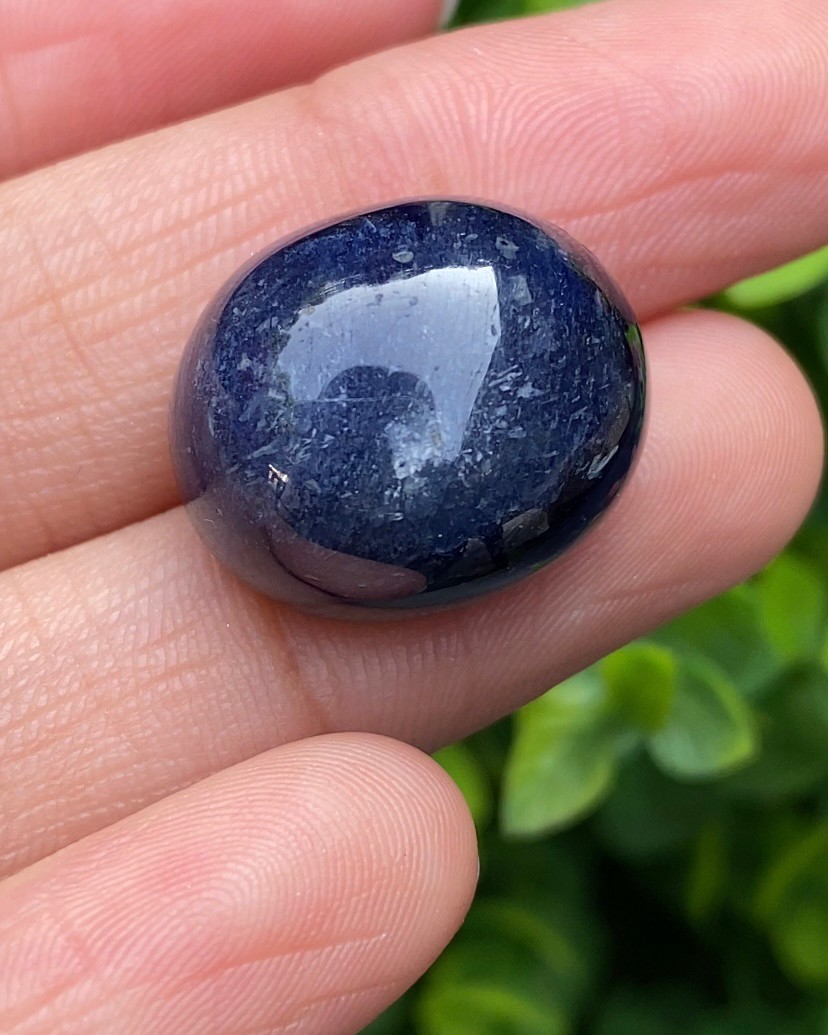 พลอย ไพลิน Blue Sapphire 46.04 กะรัต (Cts.) พลอยแท้ อัญมณีมงคลประจําวันเกิด เครื่องประดับพลอย