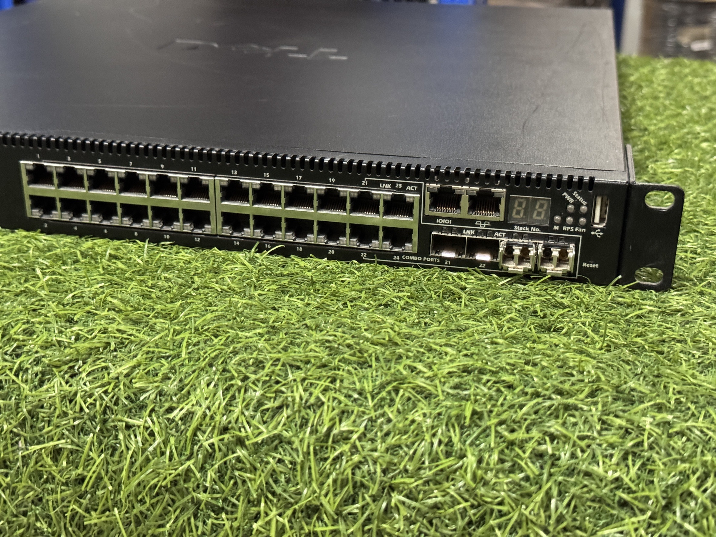 Switch Dell PowerConnect 7024 Switch Layer 3