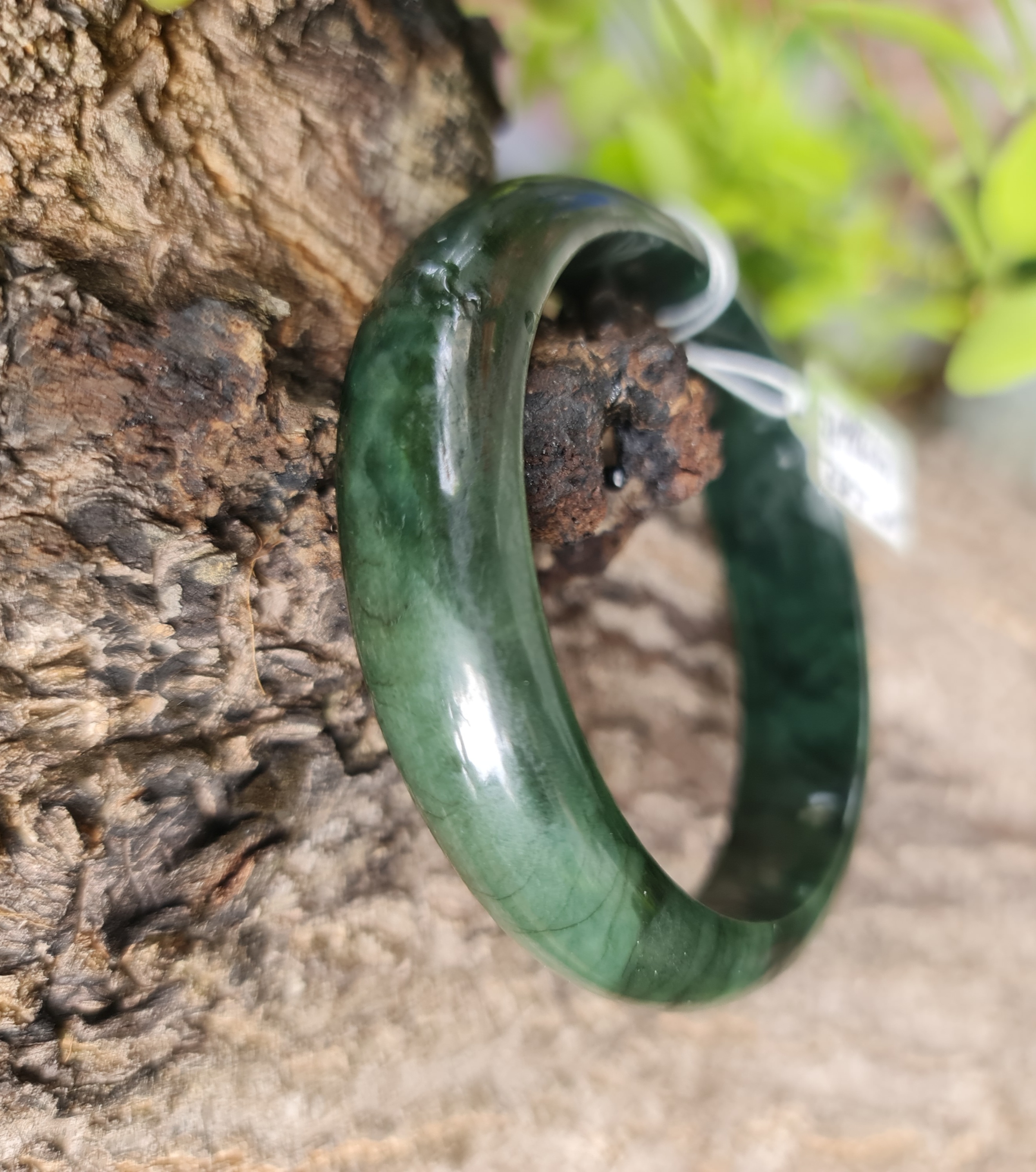 JB6804081 หยก พม่า แท้ Jade กำไลหยก 57.2 มม. (Jadeite bracelet) พม่า (Myanmar)