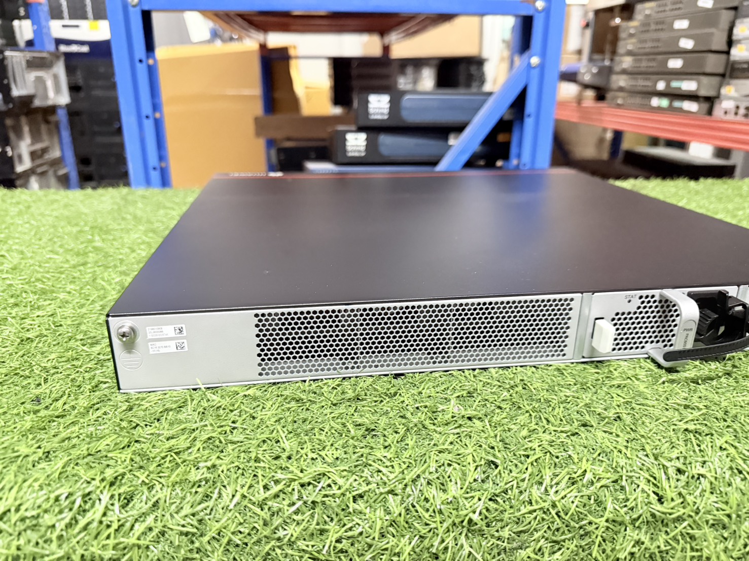 Switch Huawei Cloud Engine S5335-S32ST4X