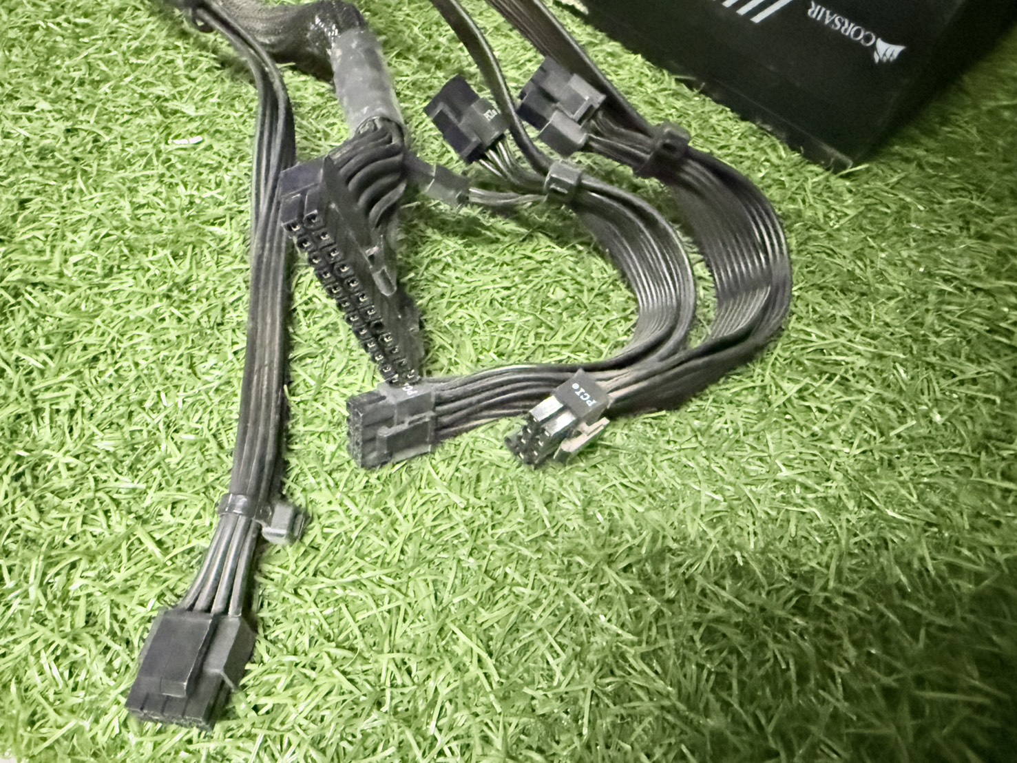 Corsair RPS0070 Power Supply - CP-9020131 / 75-002625 - 750W