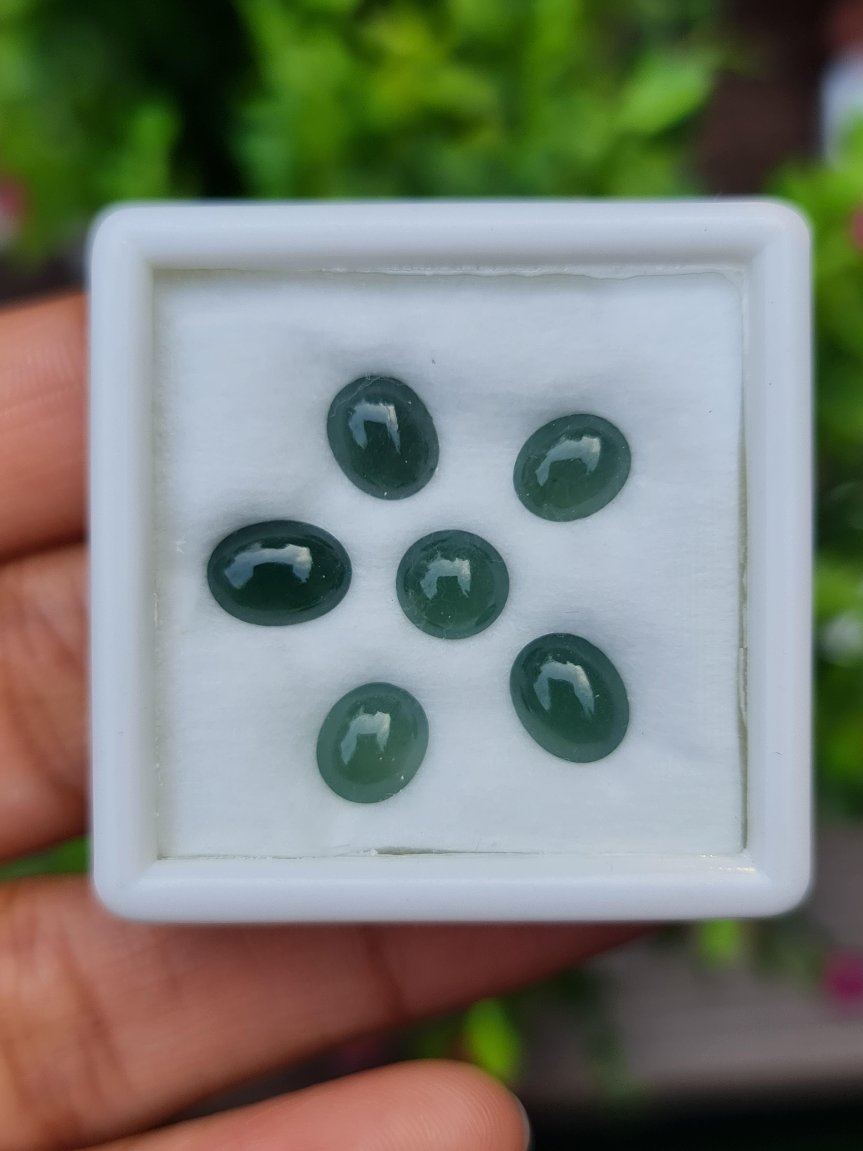 หยกพม่า (Burmese jadeite ) 6 เม็ด 5.81 กะรัต หยกแท้ อัญมณีมงคลประจําวันเกิด เครื่องประดับหยก