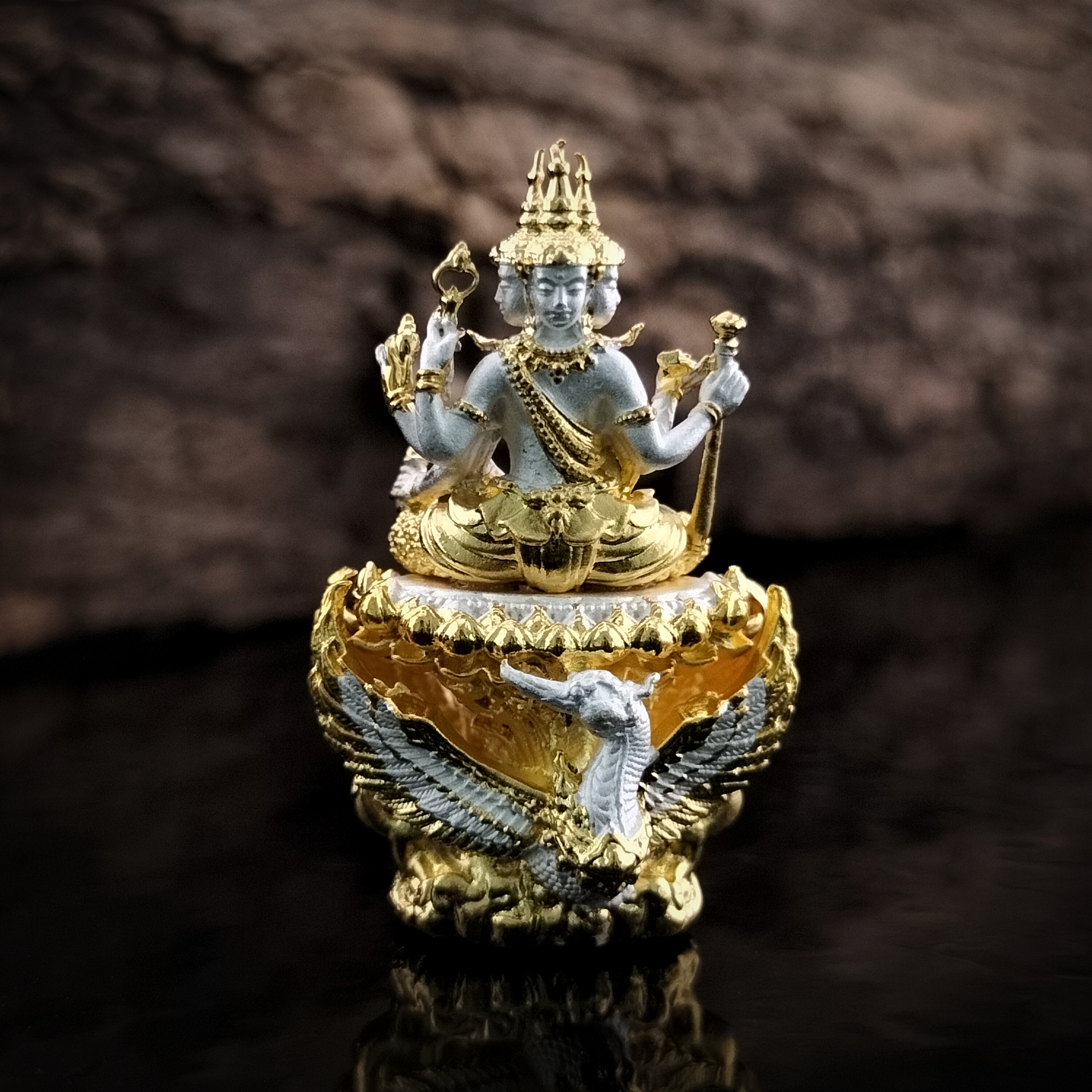 พระพรหมสยามเทวา รุ่น พรหมรังสี