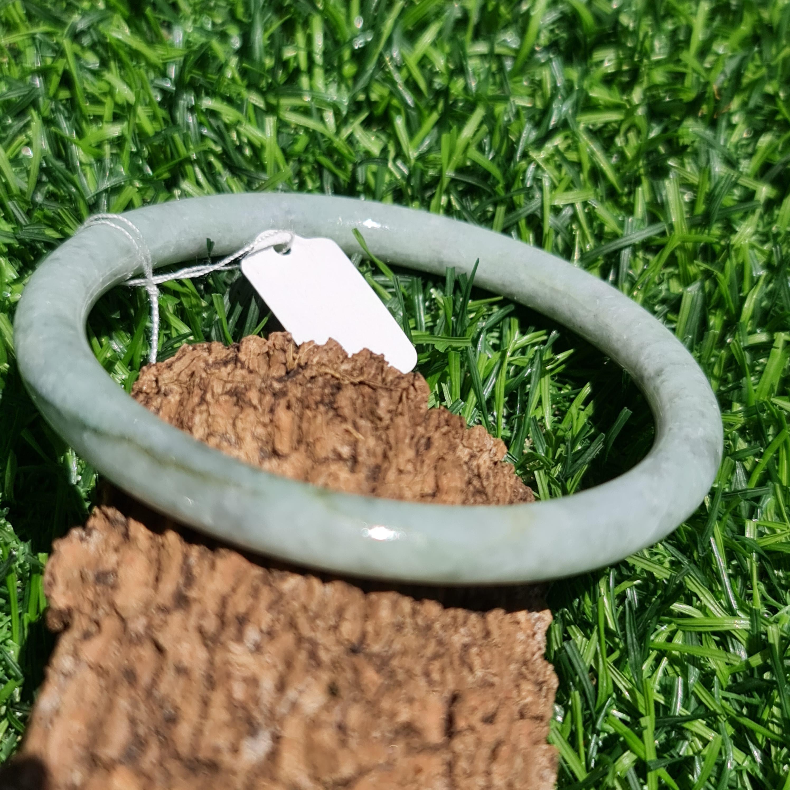 JB6711181 หยก พม่า แท้ Jade กำไลหยก 61.3 มม. (Jadeite bracelet) พม่า (Myanmar)