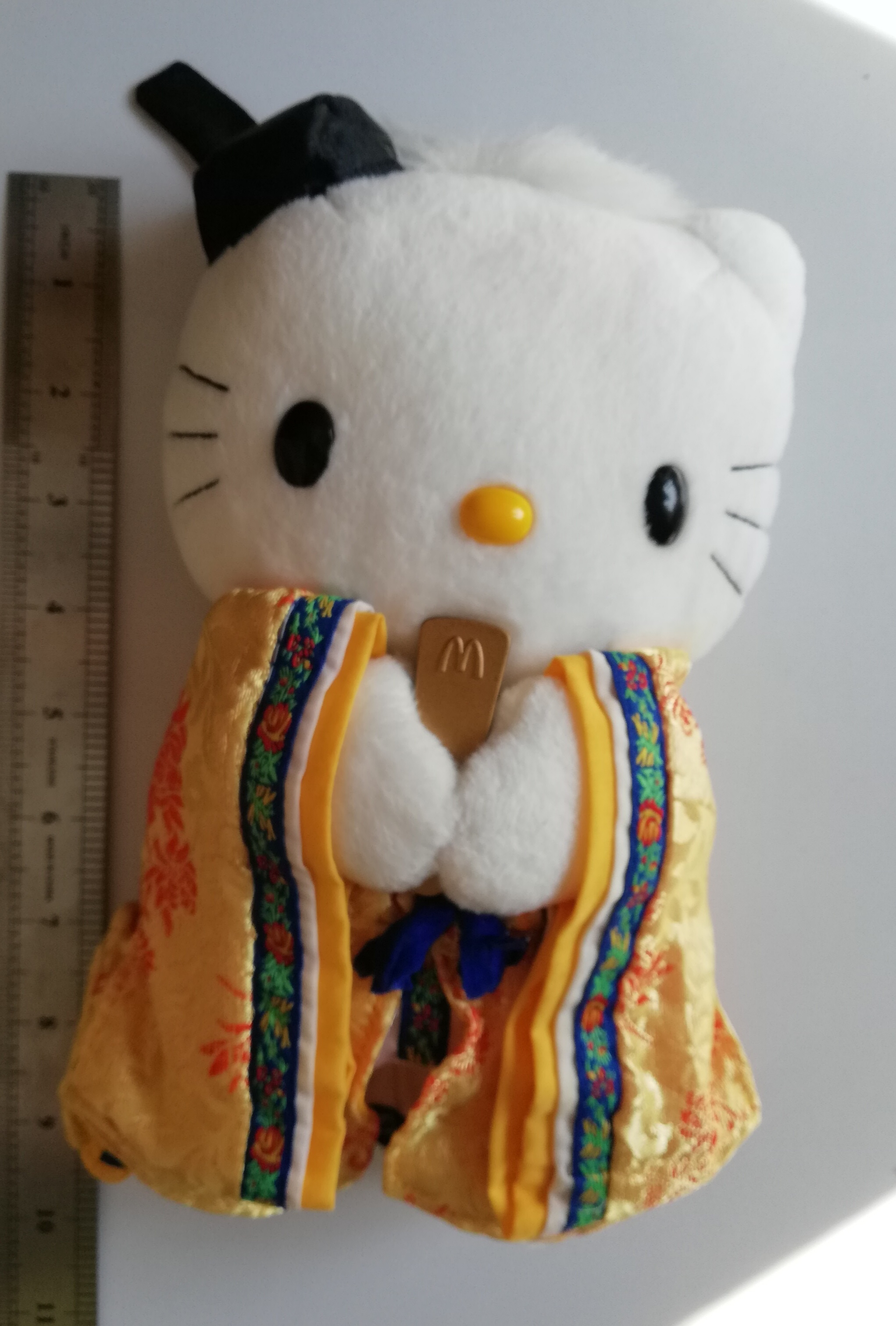 ของเล่น ของสะสม ตุ๊กตาคิตตี้คู่แดเนี่ยล Hello Kitty &Dear Daniel ในชุดแต่งงานแบบญี่ปุ่น**ด้านหลังชุดเจ้าสาวมีรอยเย็บตามภาพ