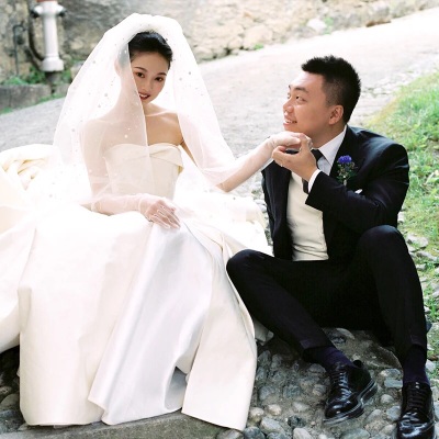 ชุดแต่งงาน เกาะอก หางยาว