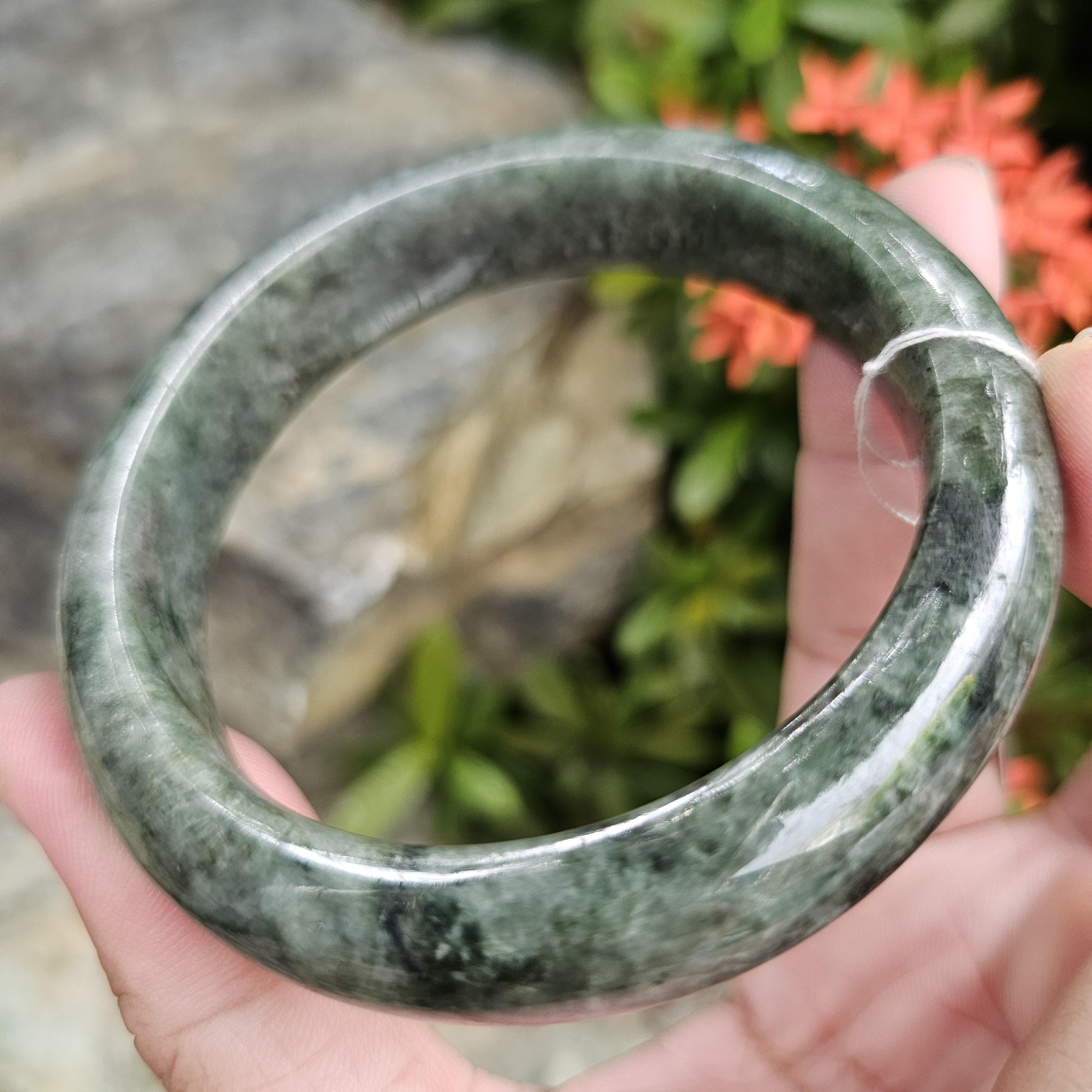 JB6804005 หยก พม่า แท้ Jade กำไลหยก 63.0 มม. (Jadeite bracelet) พม่า (Myanmar)