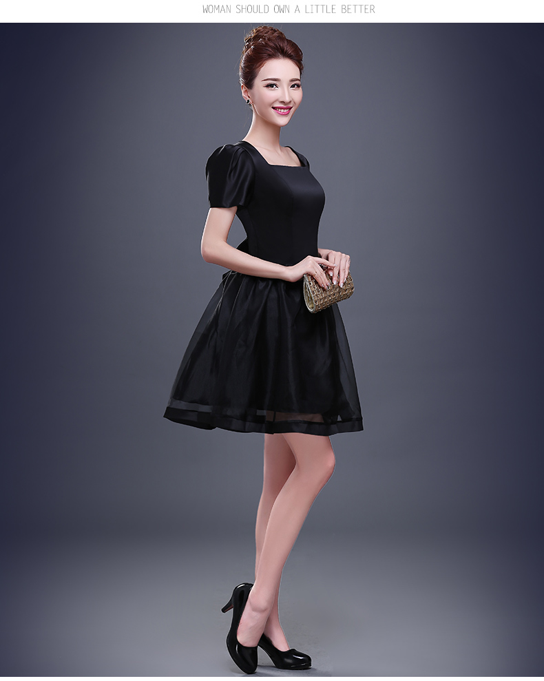 Pre-order ชุดราตรีสั้น สีดำ เรียบหรู แขนตุ๊กตา เนื้อซาติน + ผ้าโปร่ง มีซับใน เข็มกลัดโบว์ติดด้านหลัง (เชือกผูกหลัง) สำเนา สำเนา