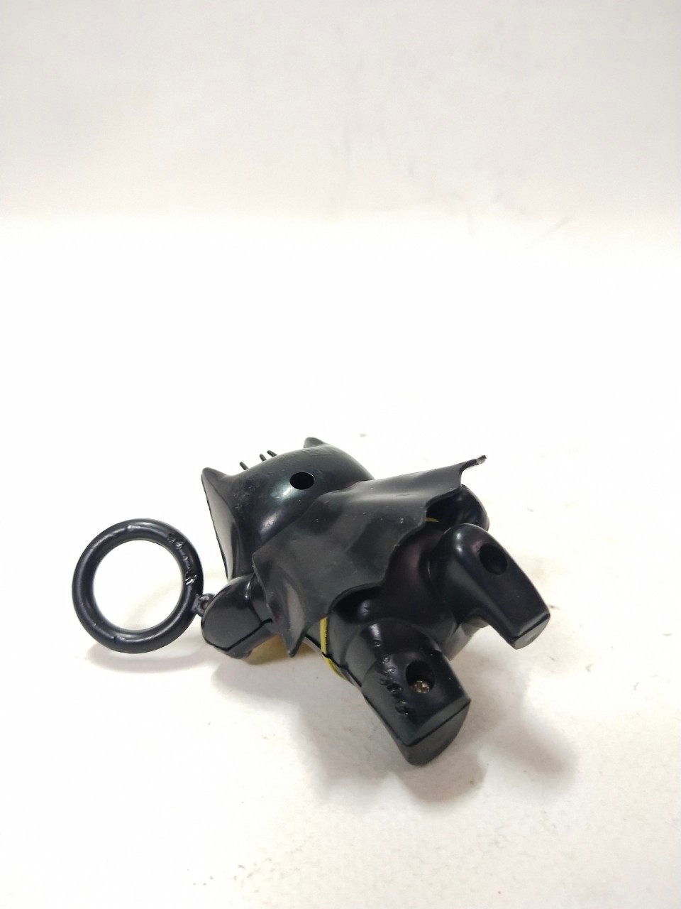 ตุ่นพลาสติก ปังปอน แบทแมน พรีเมี่ยม สุกี้MK งานเก่าเก็บสะสม มือสองตามสภาพ มีรอยบ้าง