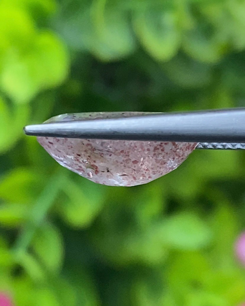 พลอย สตอเบอรี่ ควอตซ์ Strawberry Quartz 5.29 กะรัต (Cts.) พลอยแท้ อัญมณีมงคลประจําวันเกิด เครื่องประดับพลอย