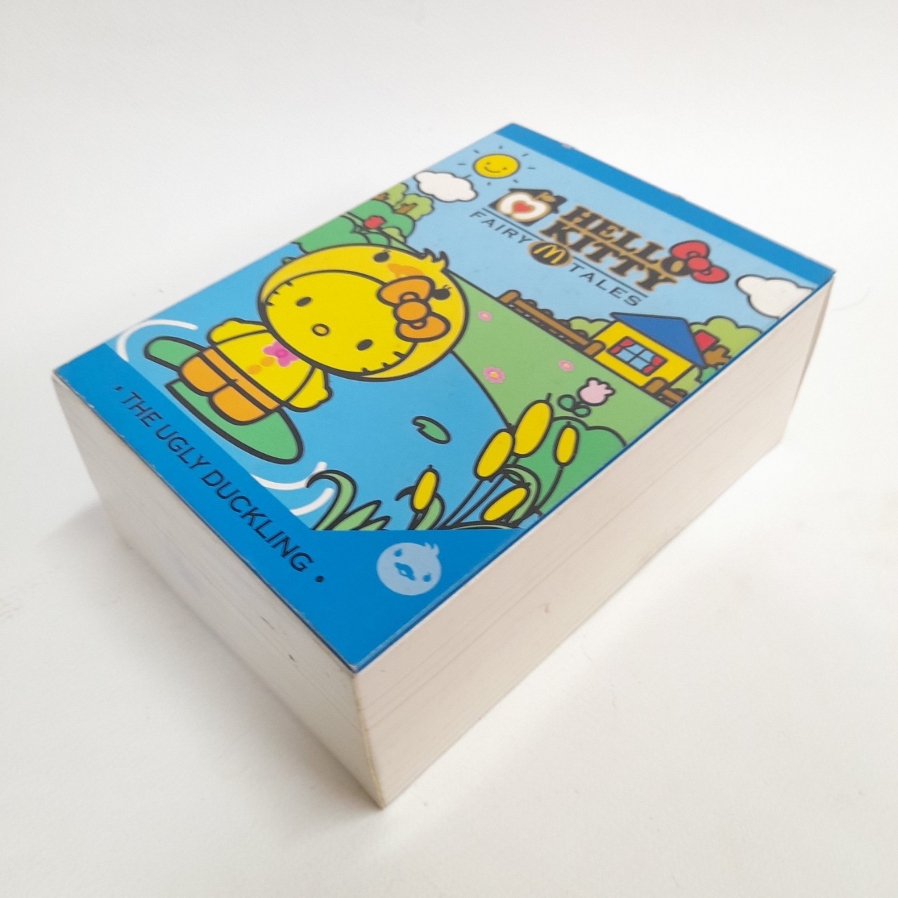 ตุ๊กตา คิตตี้ ลูกเป็ดขี้เหร่ พรีเมี่ยม แมคโดนัลด์ ชุดแฟรี่เทลล์ งานในกล่องมือสองสภาพดี ขนาดตามรูป