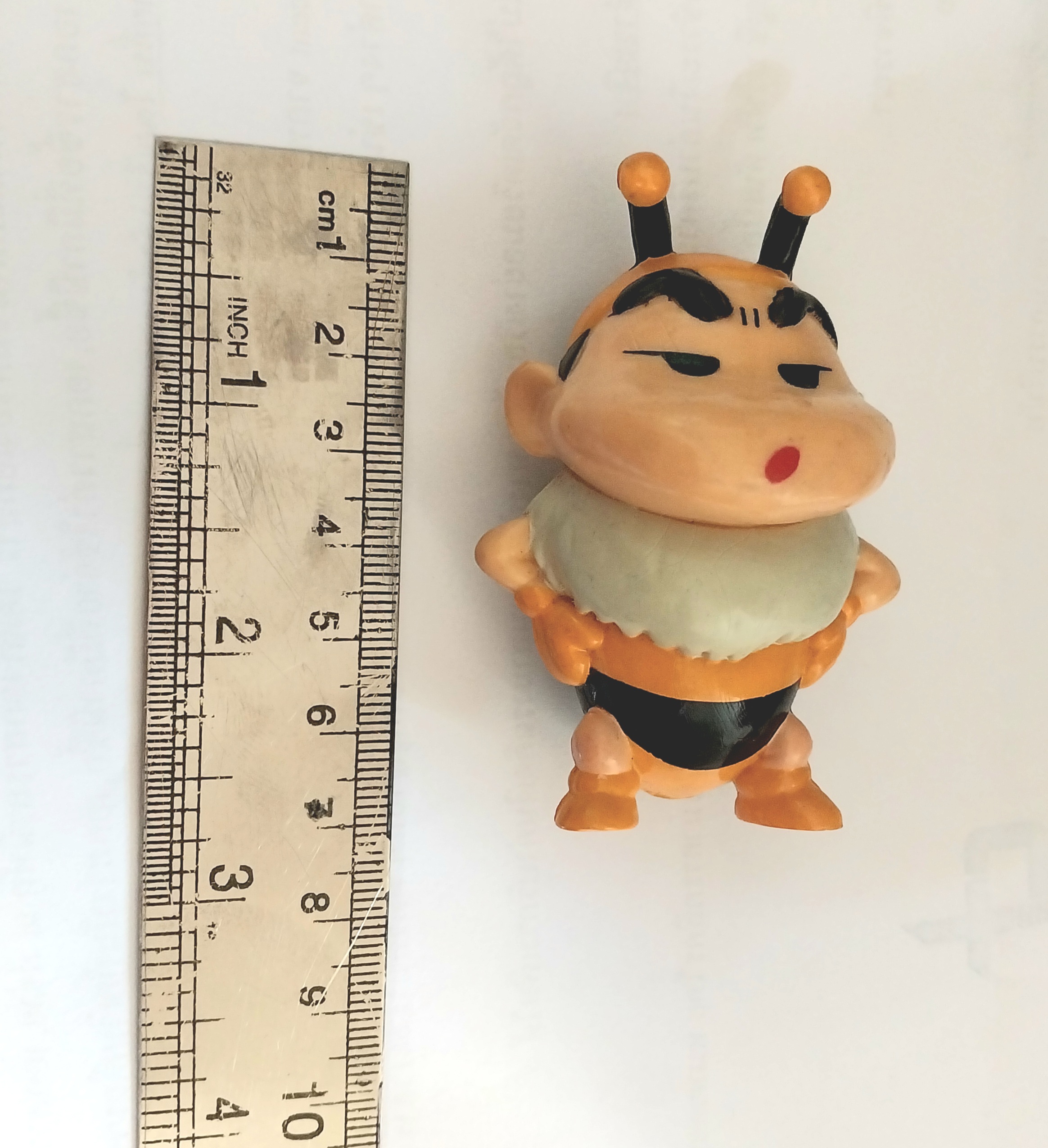 ตุ่นยางตัน ชินจังชุดผึ้ง พรีเมี่ยมแถม จากMKสุกี้ **มีตำหนิ โปรดดูทุกภาพ