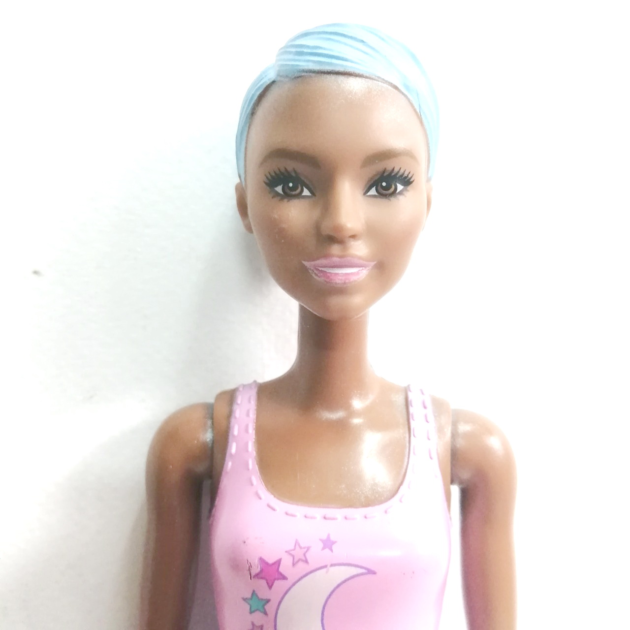 ตุ๊กตาบาร์บี้ รุ่น Cover and Reveal เป็นตุ๊กตารุ่นเซอร์ไพรส์ จาก แมทเทล