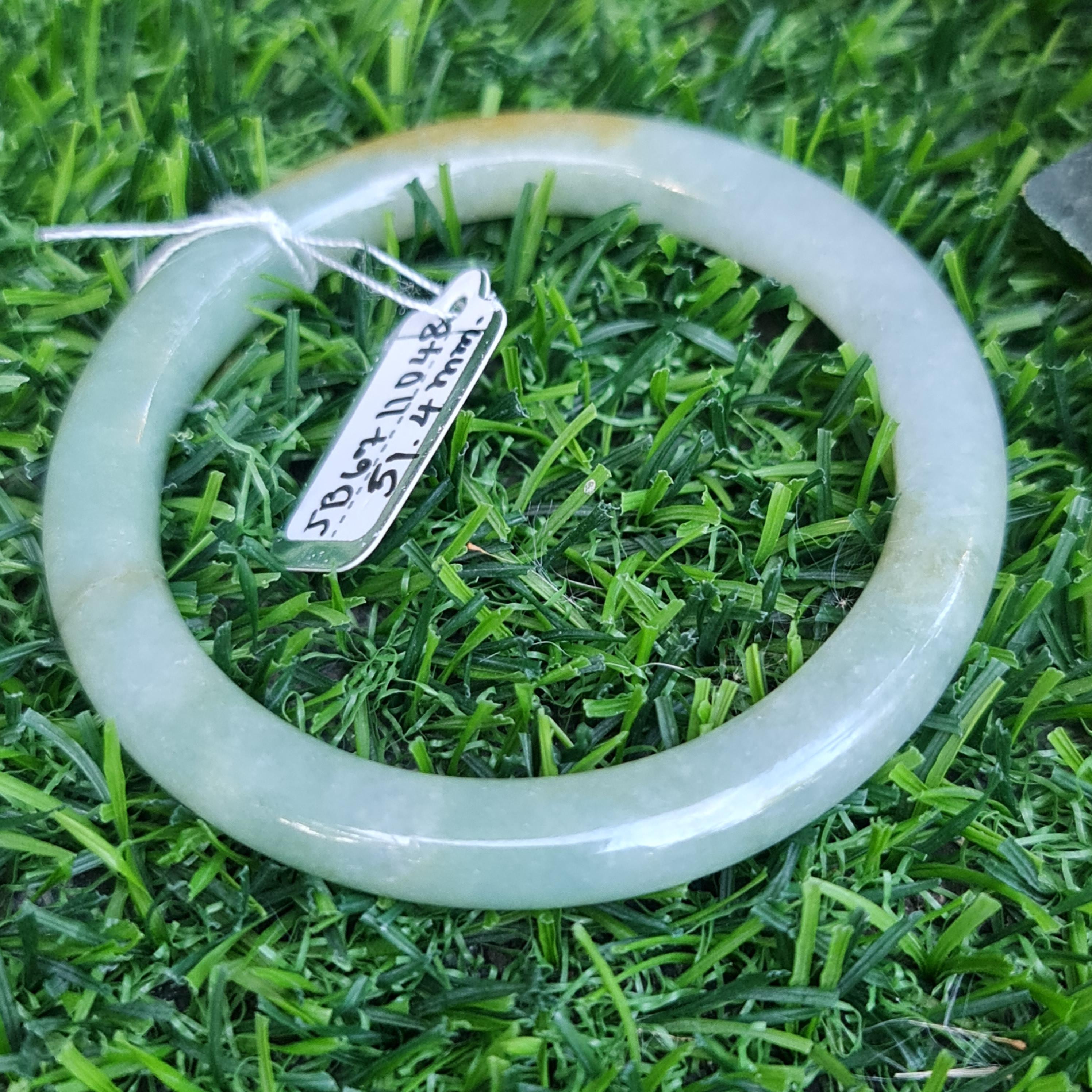 JB6711048 หยก พม่า แท้ Jade กำไลหยก 51.4 มม. (Jadeite bracelet) พม่า (Myanmar)