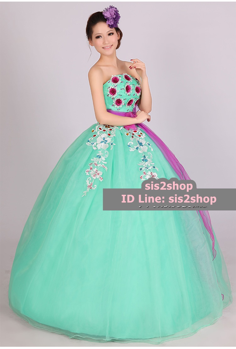 พร้อมเช่า ชุดแฟนซี ชุดราตรียาว สีเขียวมิ้นต์ เกาะอก แต่งลูกไม้ ลาย Polkadot ซิปหลัง