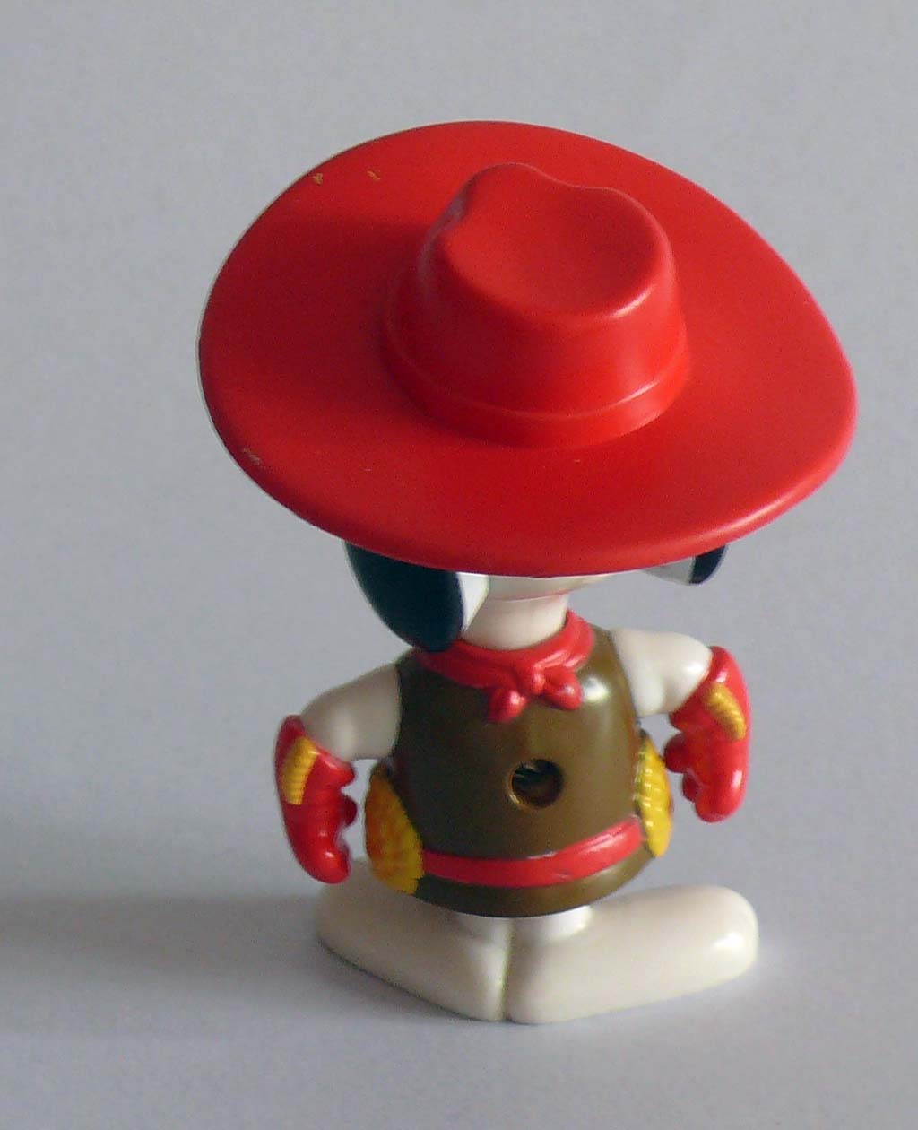 ของสะสมงานเก่าจากแมคโดนัลด์ สนูปปี้ซีรี่ย์ ใส่ชุดประจำชาติต่างๅ