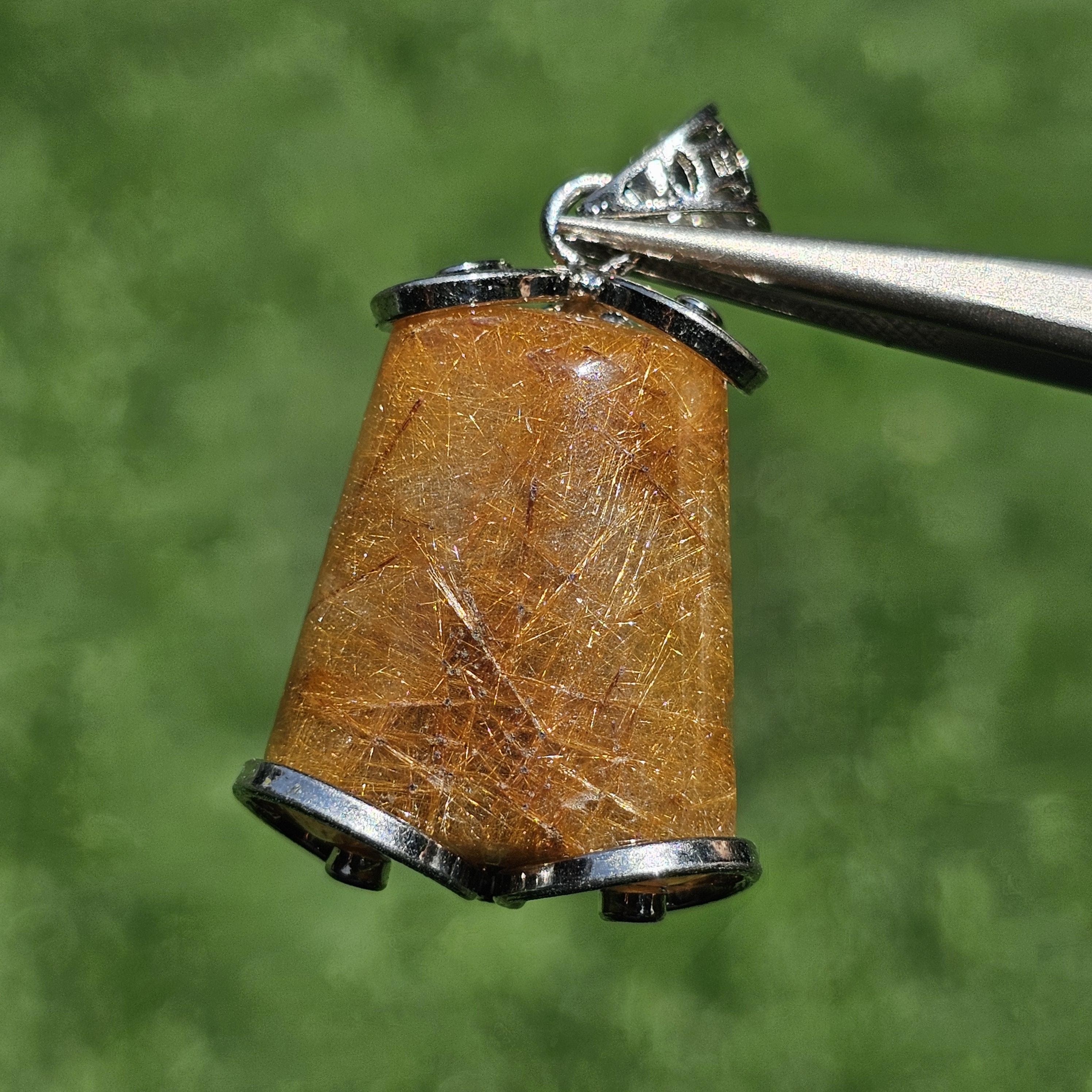 จี้ไหมทอง (Golden Rutilated Quartz) 49.77 กะรัต Cts. พลอยแท้ อัญมณีมงคลประจําวันเกิด เครื่องประดับพลอย