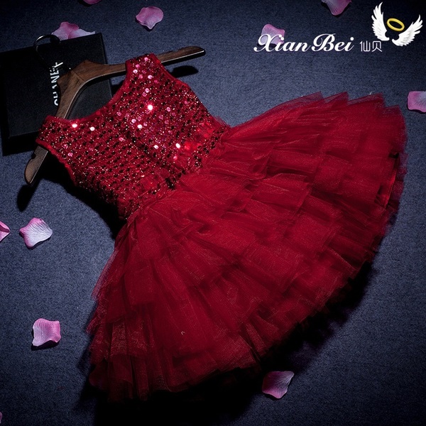 Pre-Order ชุดราตรีเด็ก สไตล์เจ้าหญิง แขนกุด สีแดง สีไวน์แดง เสื้อปักเลื่อม กระโปรงตาข่ายเป็นชั้น ๆ ซิปหลัง