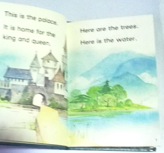 หนังสือนิยายภาพ ฉบับภาษาอังกฤษ "Read It Yourself, Sleeping Beauty" retold by Alison Ainsworth, Illustrated by Angus McBride ,Ladybird Books ***หนังสือมีตำหนิ ตามภาพ