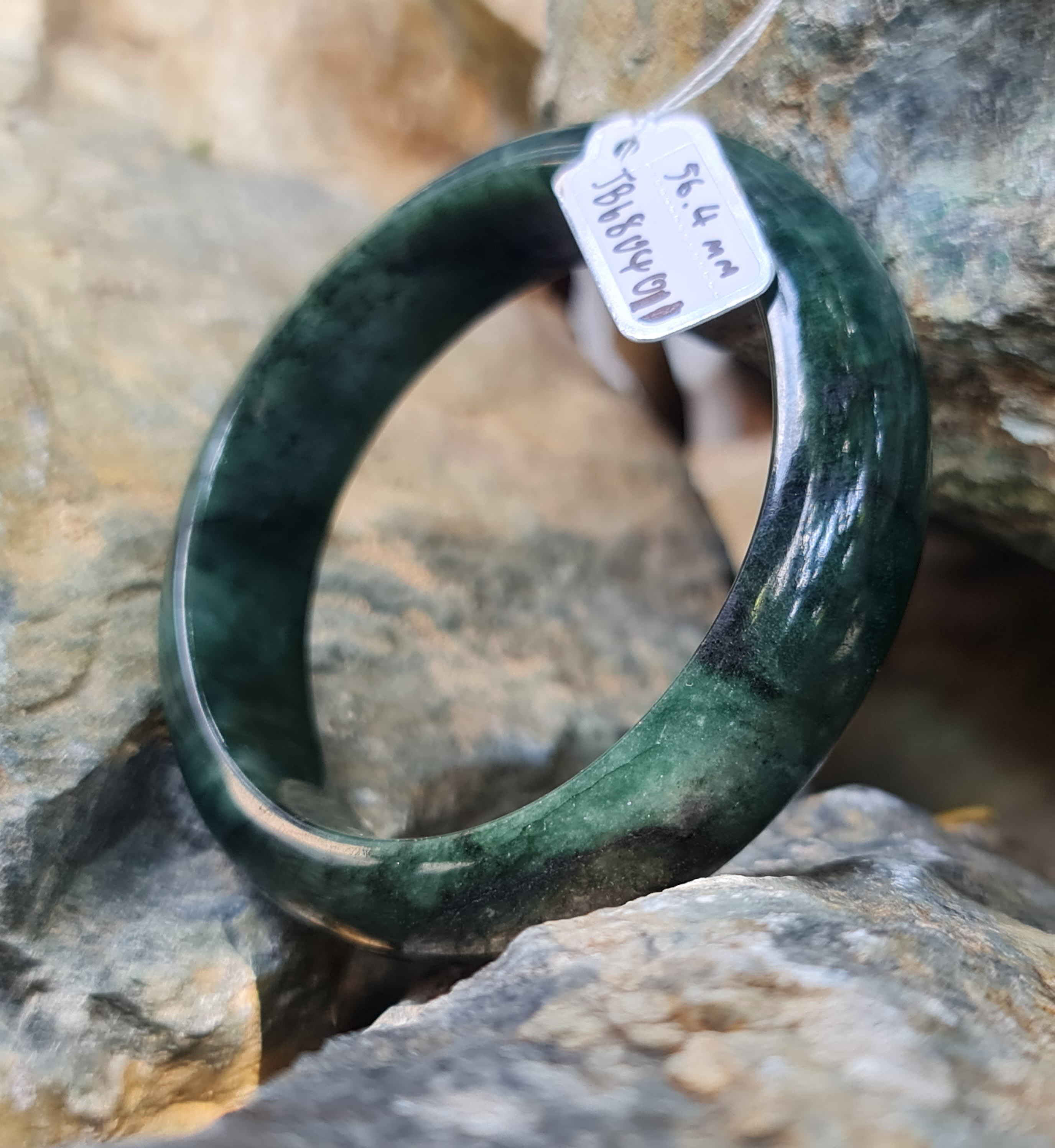 JB6804011 หยก พม่า แท้ Jade กำไลหยก 56.4 มม. (Jadeite bracelet) พม่า (Myanmar)