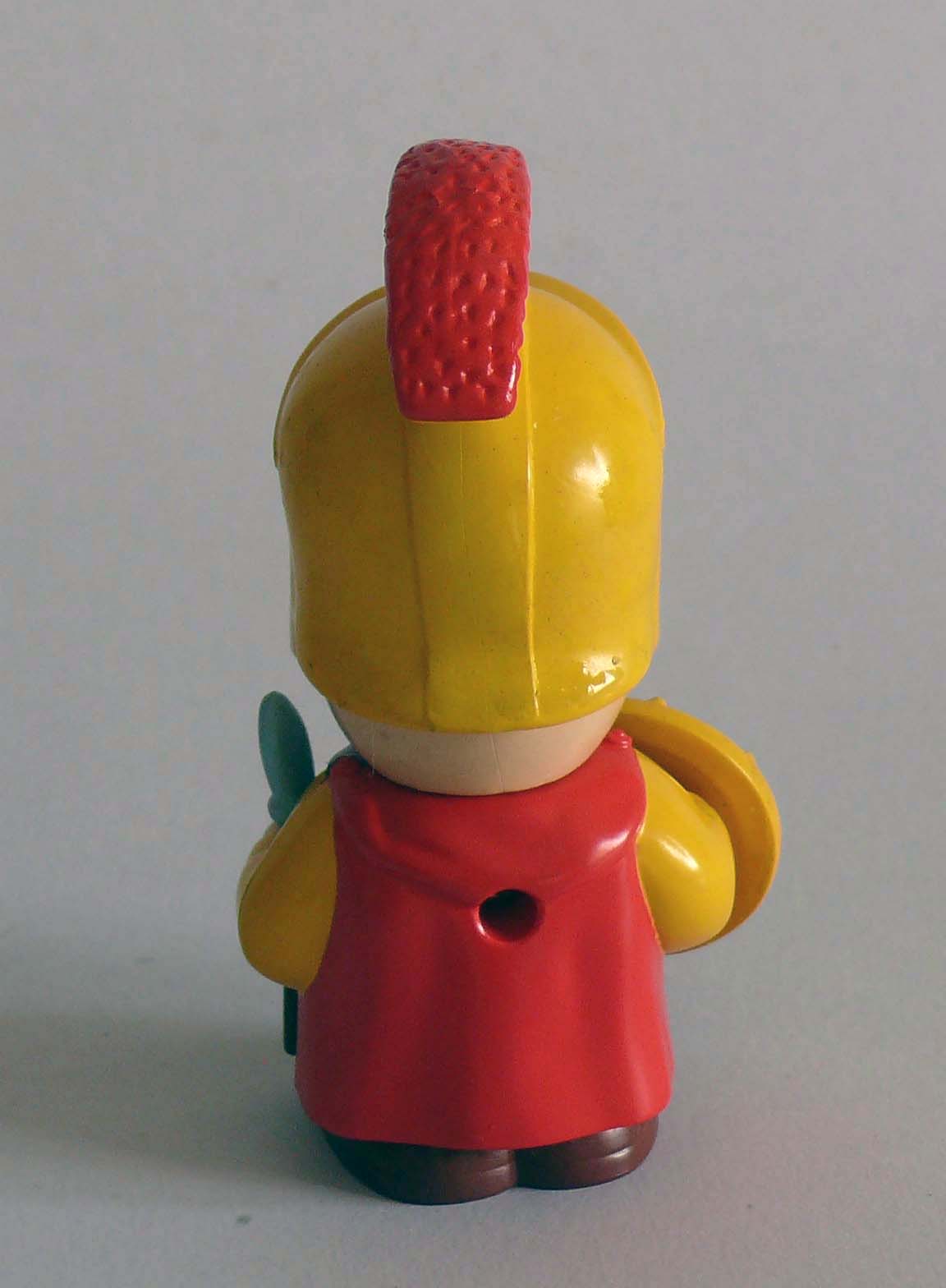 ของเก่าสะสมจาก KFC ลุงเคนตั๊กกี้ ผู้พันแซนเดอรส์ Colonel Sanders, ใส่ชุดประจำชาติต่างๅ