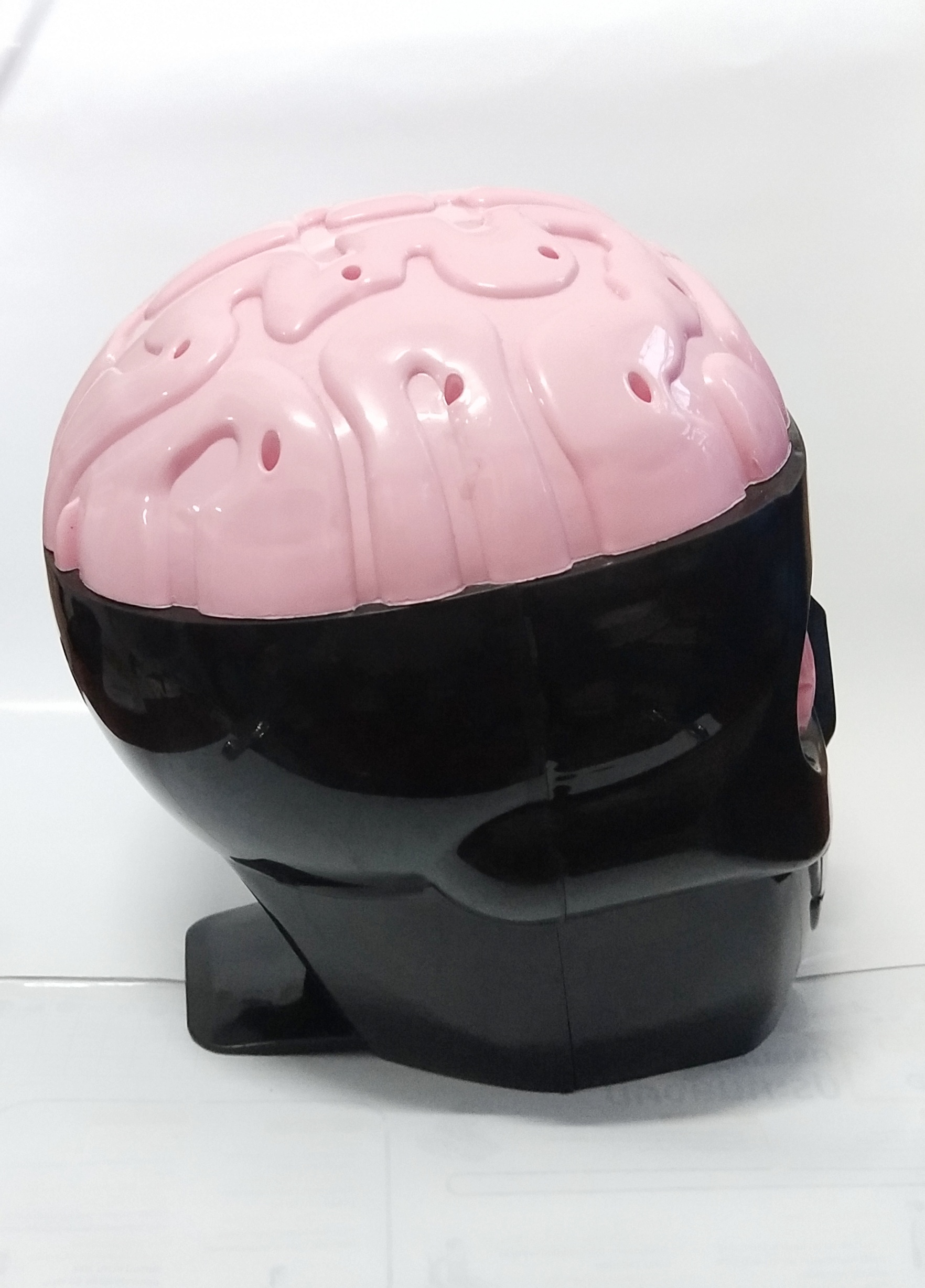 มือ2 มีหลายภาพ ไม่มีอมยิ้ม, หัวกะโหลกชูปาจุ๊บขนาดใหญ่ สีดำชมพู สภาพดี Chupa Chups skeleton Black-pink