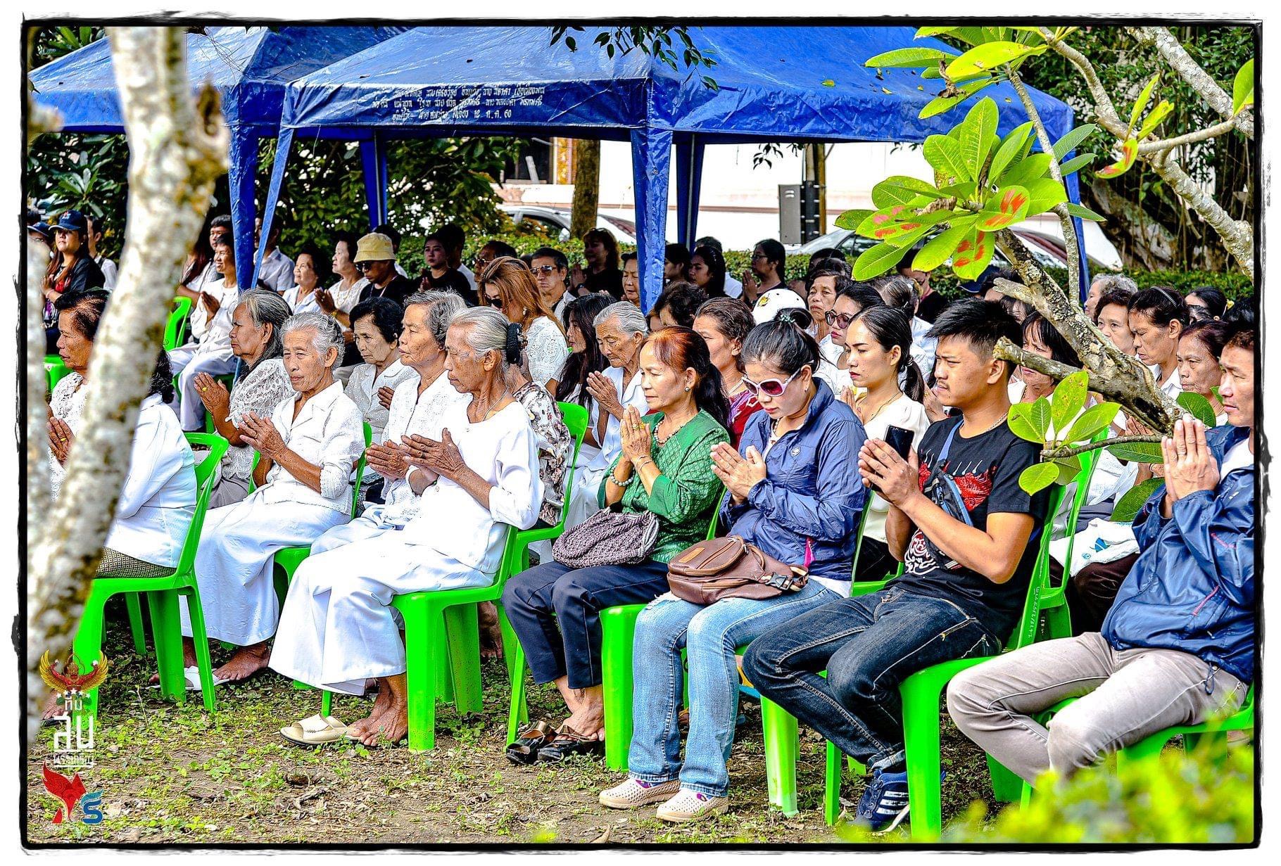 พญาครุฑมังรายศาสตร์ ขนาดตั้งหน้ารถ