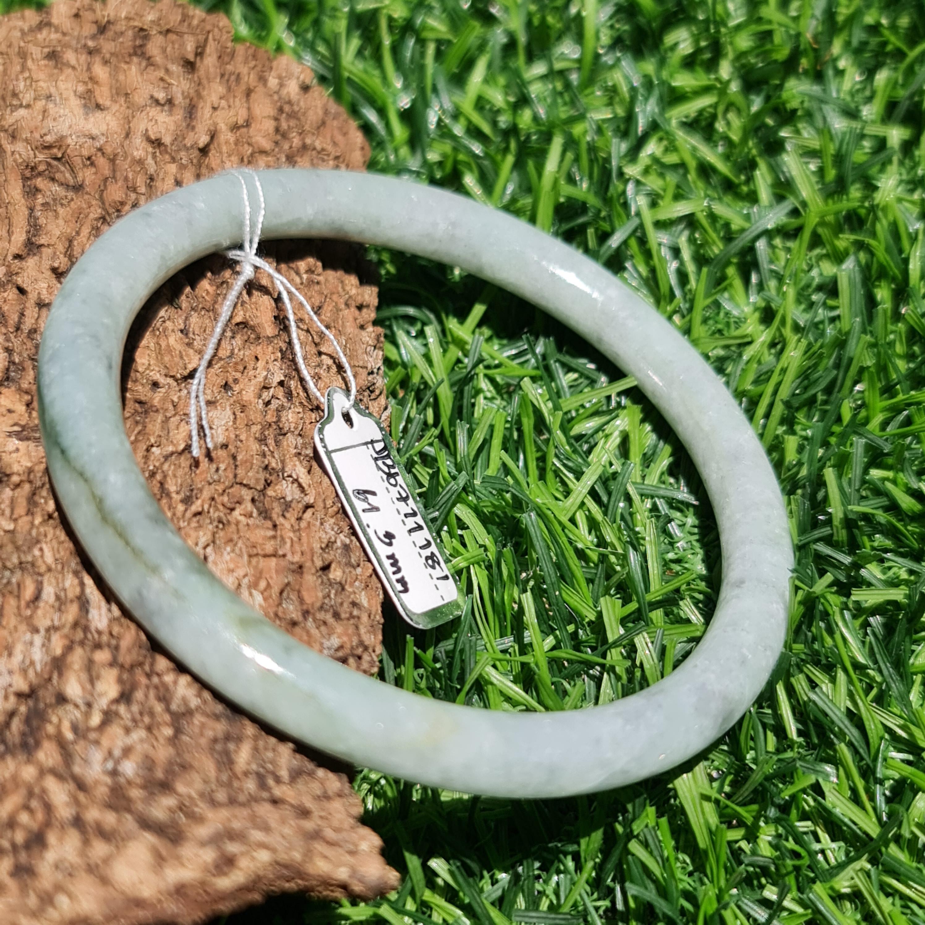 JB6711181 หยก พม่า แท้ Jade กำไลหยก 61.3 มม. (Jadeite bracelet) พม่า (Myanmar)