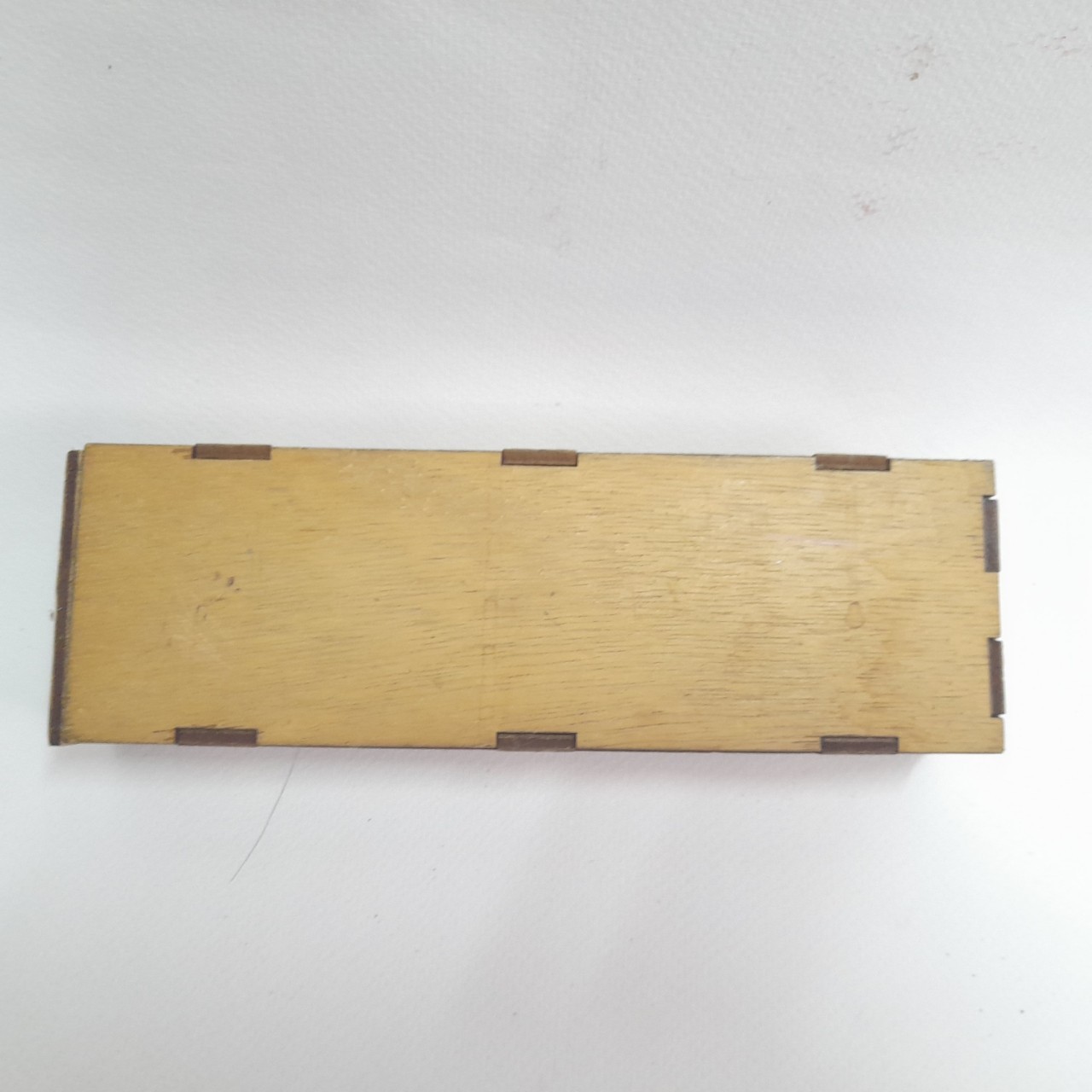 กล่องไม้รูปเปียนโน ขนาดตามรูป งานไม้เก่าเก็บ มือสองสภาพดีมีรอยบ้าง