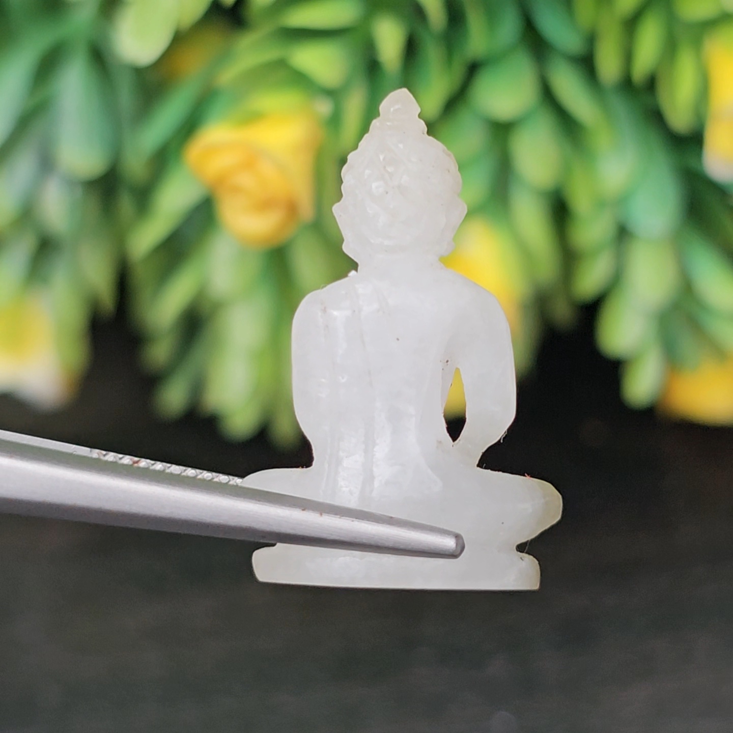 หยก แกะสลัก รูป พระ (Burmese jadeite) 16.88 กะรัต (cts.) หยก พม่า แท้