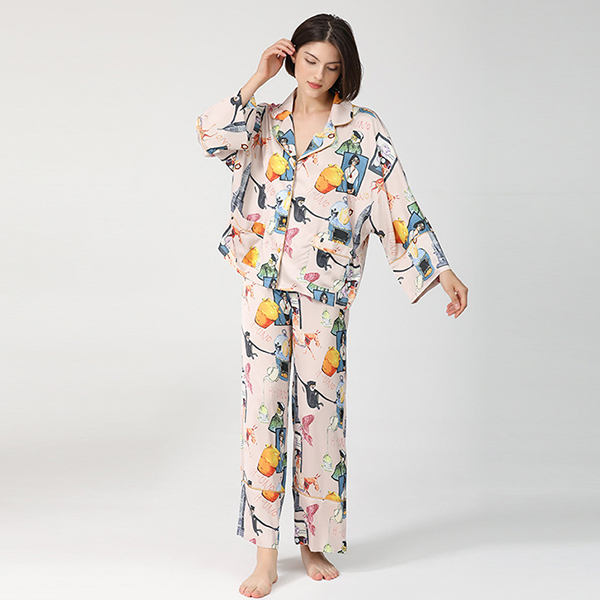 🚩พร้อมส่ง🚩ชุดนอน Silk Satin ไหมซาตินเกรดพรีเมี่ยม พิมพ์ลายสไตล์วินเทจ ผ้านุ่มลื่นละมุนผิว (ST125)