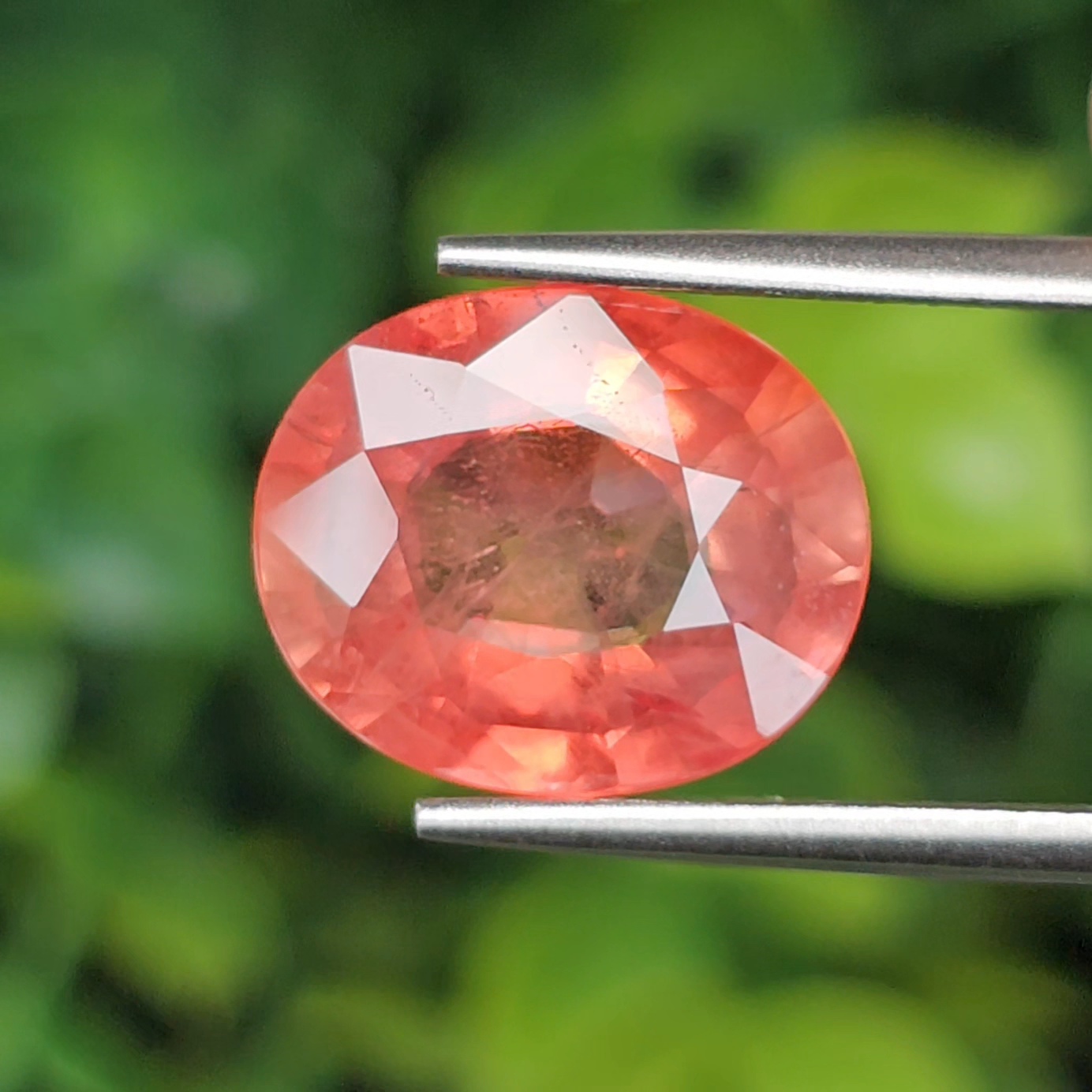 พลอย ออเรนจ์ แซฟไฟร์ Orange Sapphire 6.29 กะรัต (Cts.) พลอยแท้ อัญมณีมงคลประจําวันเกิด เครื่องประดับพลอย