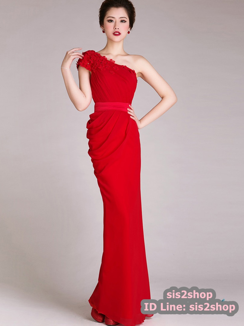 พร้อมส่ง ชุดราตรียาว ไหล่เฉียง ทรงเข้ารูปผ้าชีฟองนิ่มใส่สบายกระโปรงจับจีบย้วย ไหล่แต่งดอก สีแดง