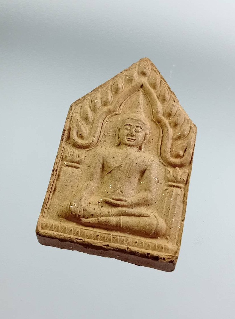 ผ3120 พระขุนแผน หลังยันต์ ไม่ทราบที่ครับ