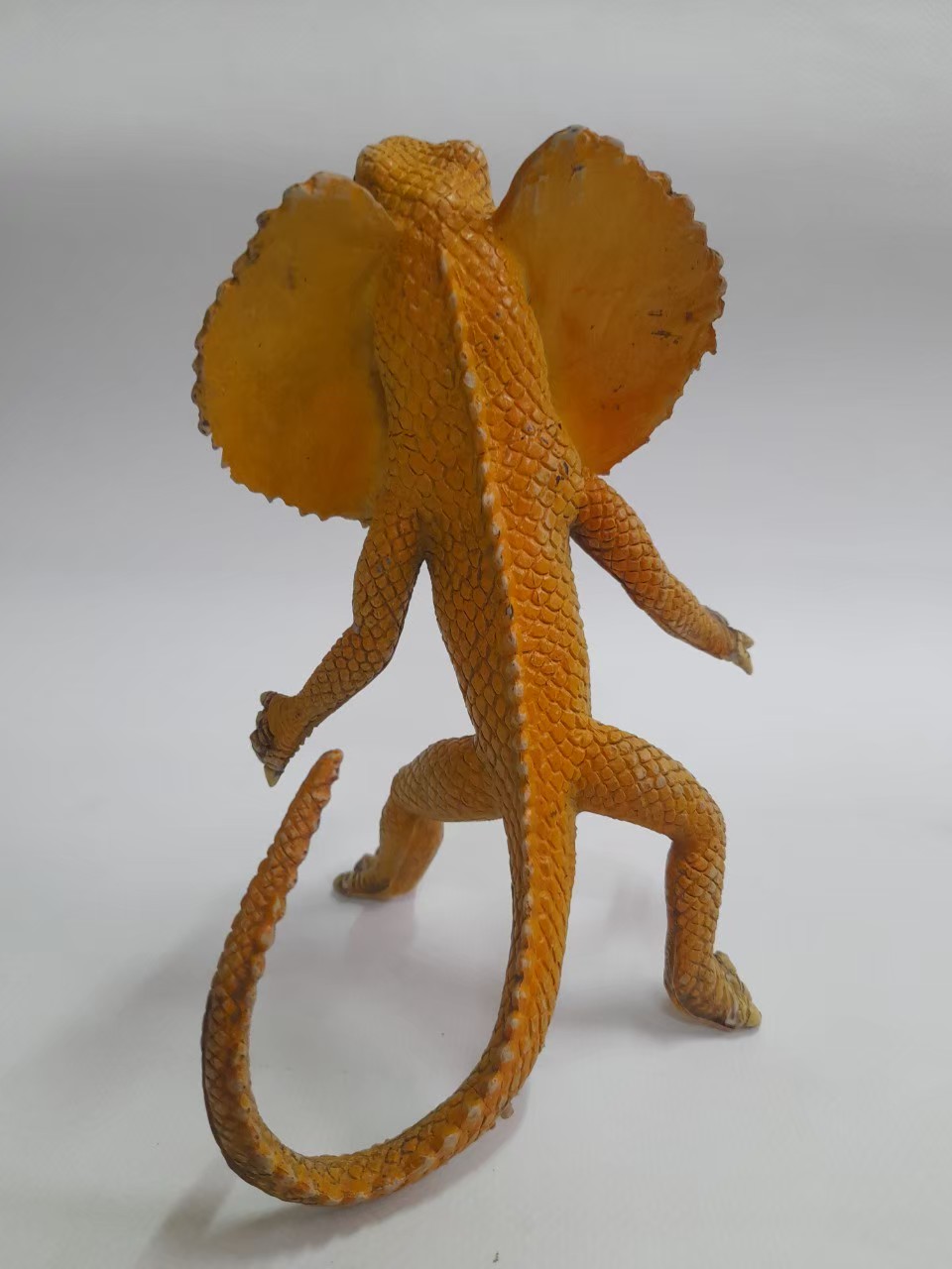 ตุ๊กตายางแข็งตัน ลำตัวบีบได้ กิ้งก่ากายสิทธิ์ งานเก่า มีตราปั๊ม ขนาดตามรูป เก่าเก็บหายาก งานแรร์ มือสองสภาพดี