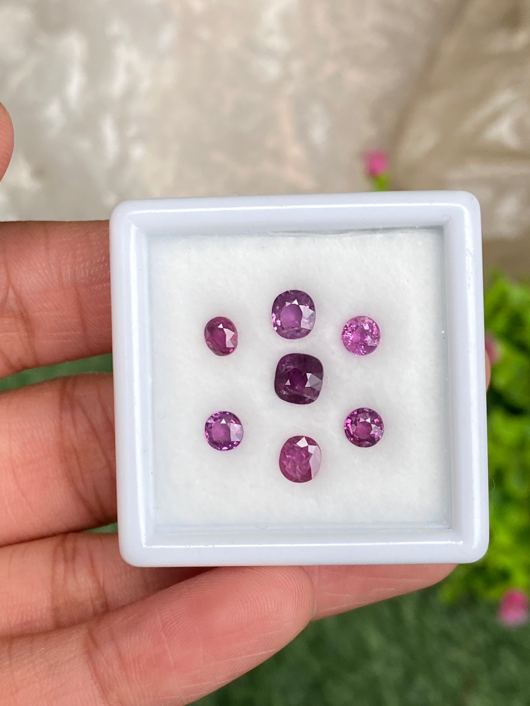 พลอย ทับทิม สยาม Siam Ruby sapphire 7 เม็ด 3.88 กะรัต (Cts.) ดิบ Unheated พลอยแท้ อัญมณีมงคลประจําวันเกิด เครื่องประดับพลอย
