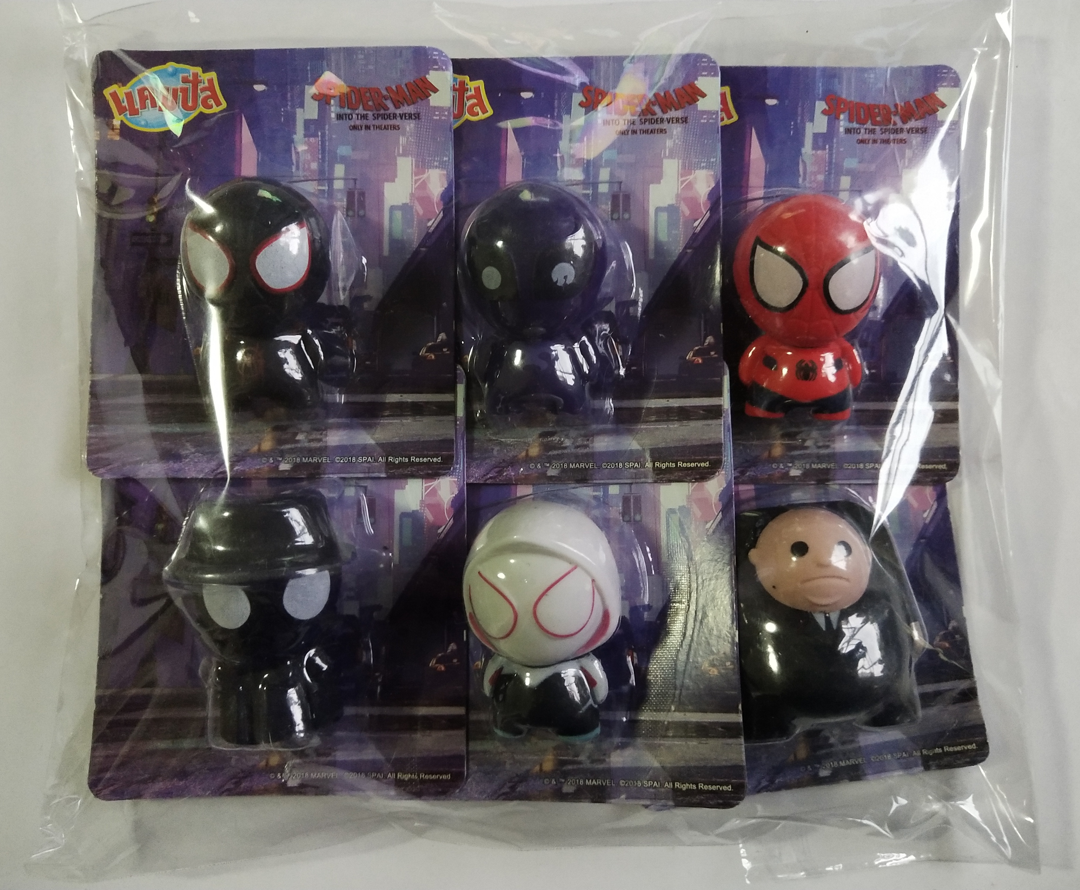 ของเล่น ของสะสมจากมาร์เวลคอมมิกส์ Marvel Comics, Spiderman เซ็ทตุ๊กตาฮีโร่จากภาพยนต์สไปเดอร์แมนแถมขนมแคมปัส