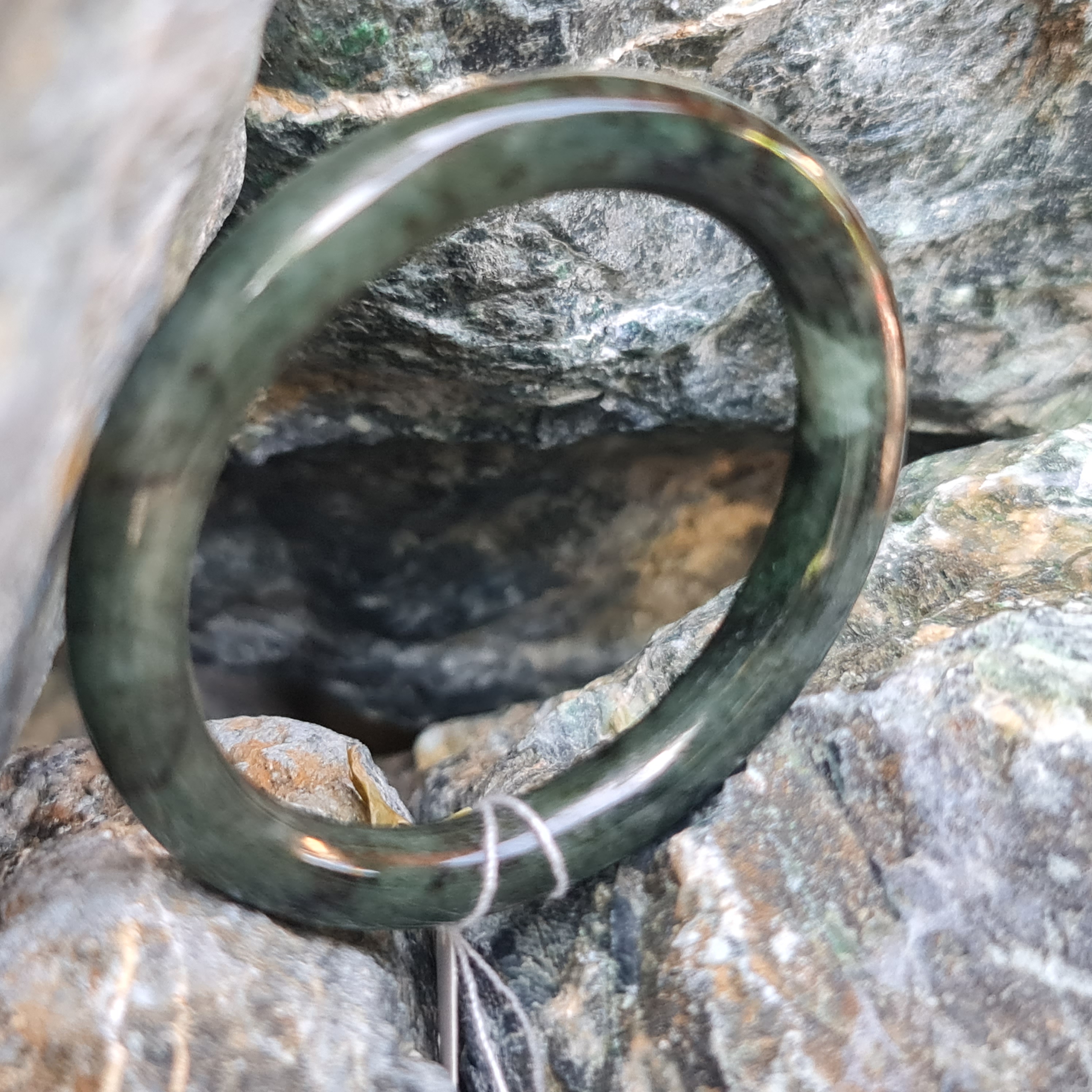 JB6711132 หยก พม่า แท้ Jade กำไลหยก 50.3 มม. (Jadeite bracelet) พม่า (Myanmar)