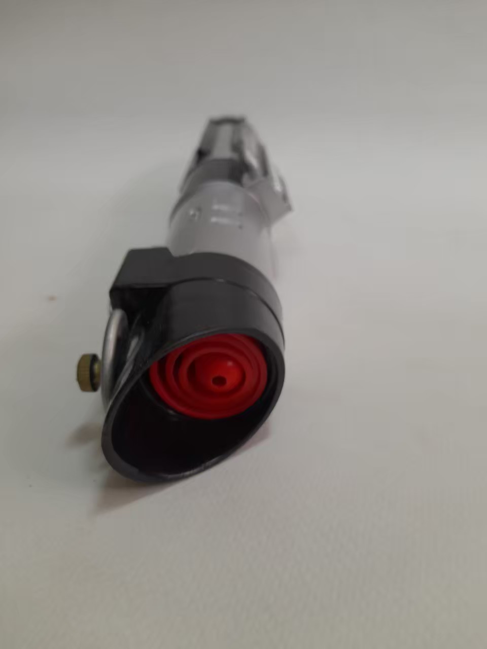 ดาบ ไลท์เซเบอร์ ของ ดาร์ธเวเดอร์ สีแดง ดาบยืดหดได้ มือสองสภาพดีมีรอยบ้าง ขนาดตามรูป