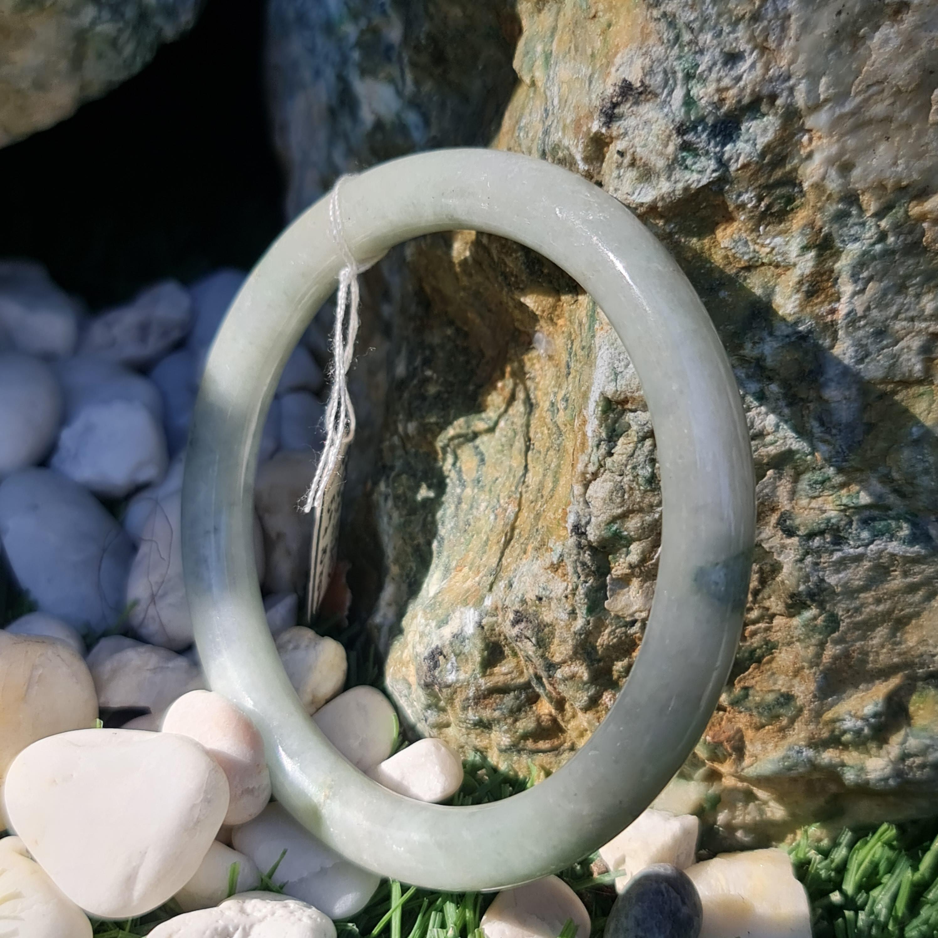 JB6711213 หยก พม่า แท้ Jade กำไลหยก 57.0 มม. (Jadeite bracelet) พม่า (Myanmar)